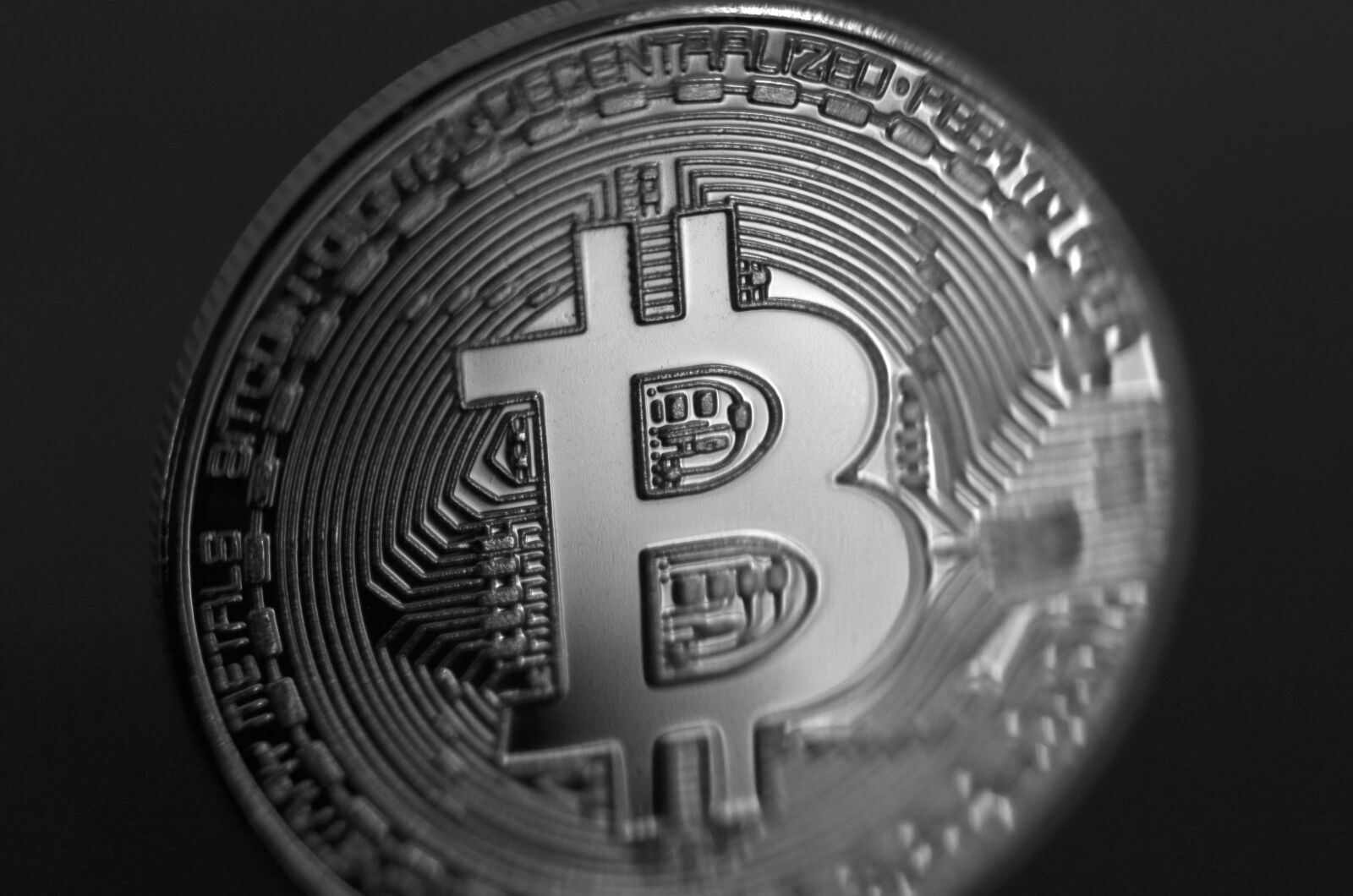 Nikon D7000 sample photo. Bitcoin, cryptocurrency, btc photography