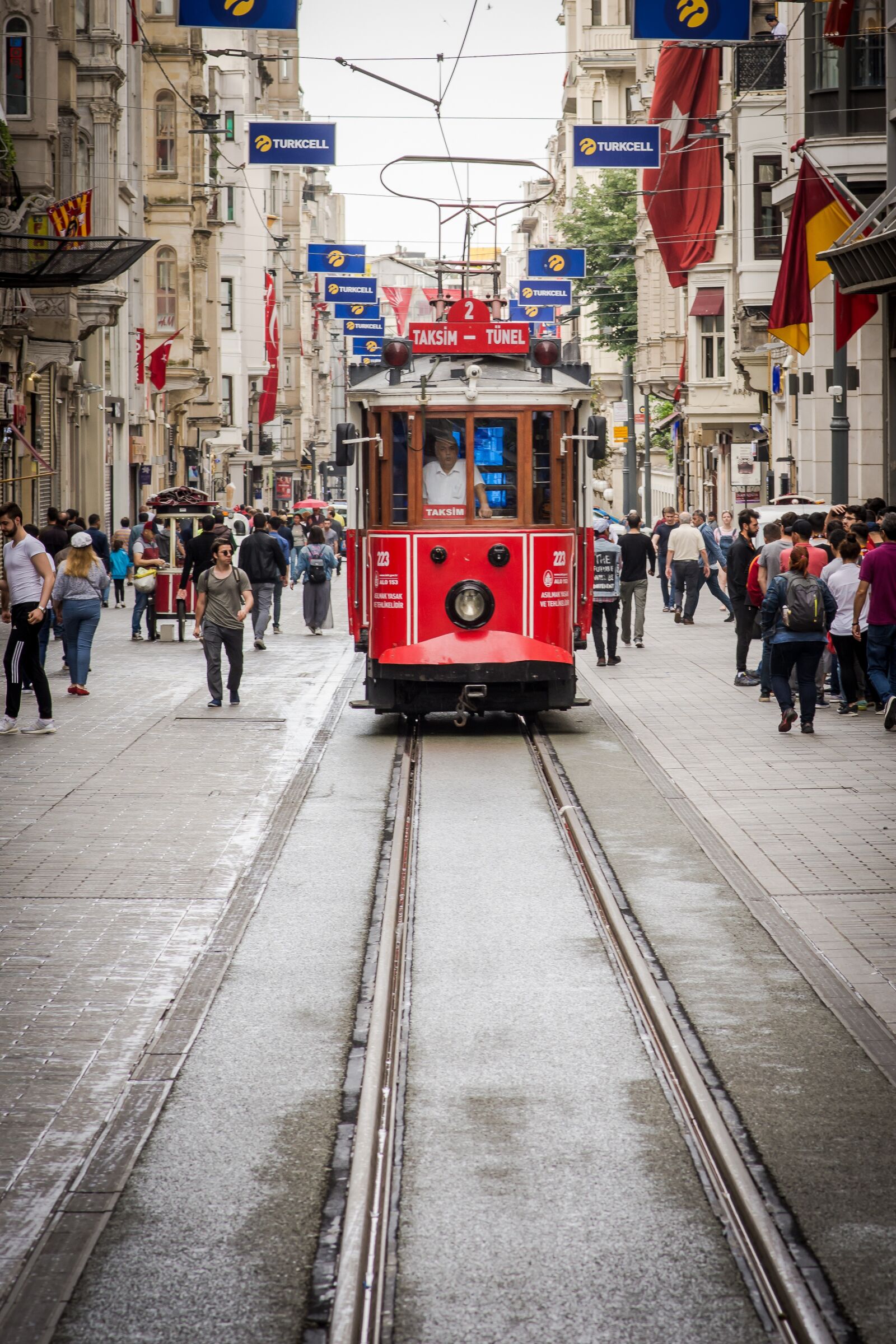 Nikon D7200 sample photo. Tram, taksim square, city photography