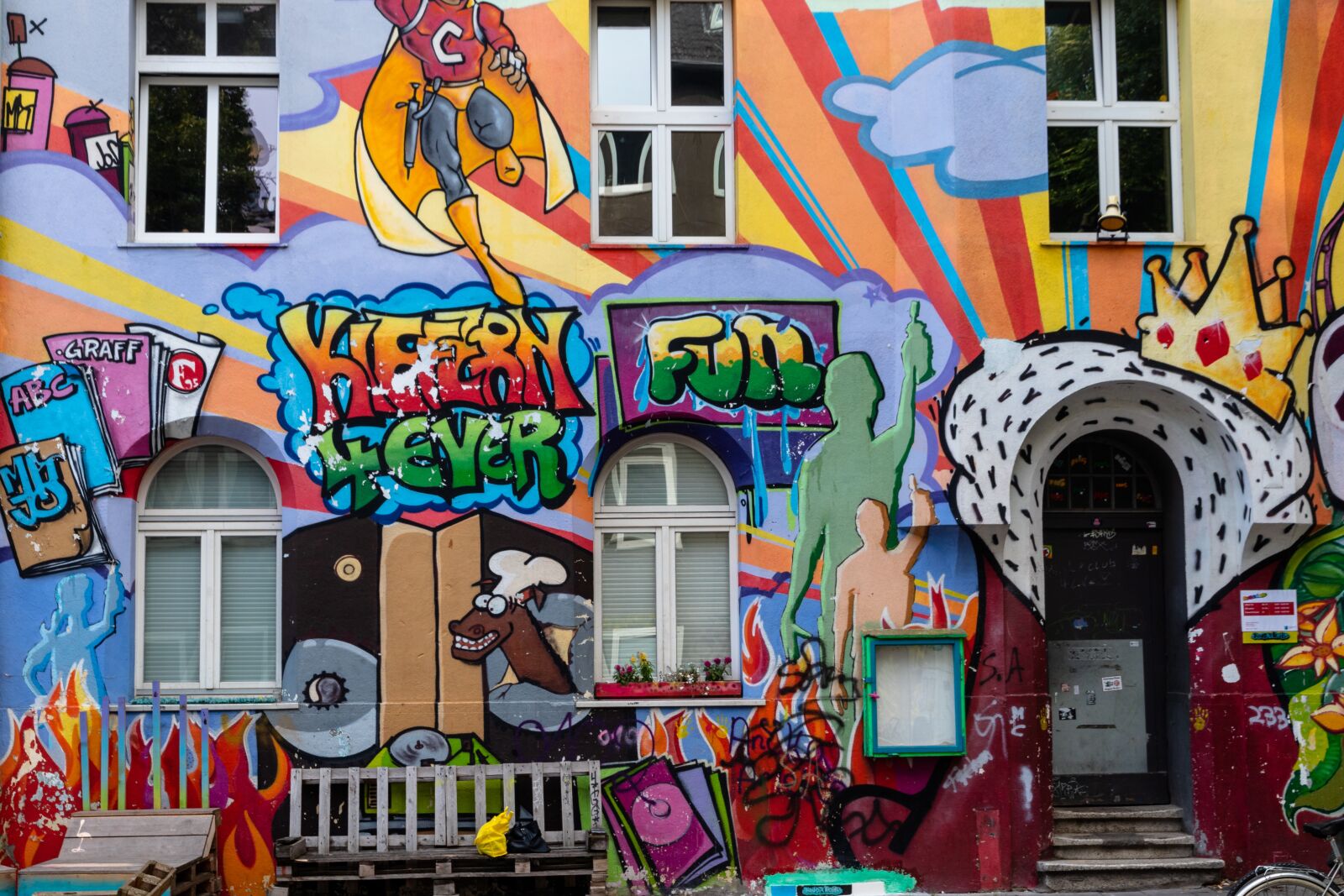 Canon EOS 80D sample photo. Grafitti, d sseldorf, pine photography