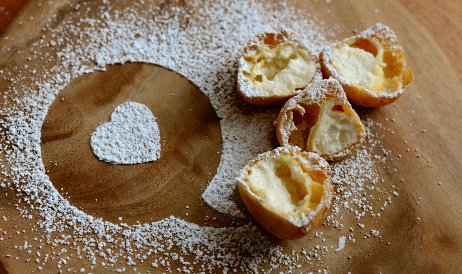 Nikon D610 sample photo. Icing sugar, sweet, pastries photography