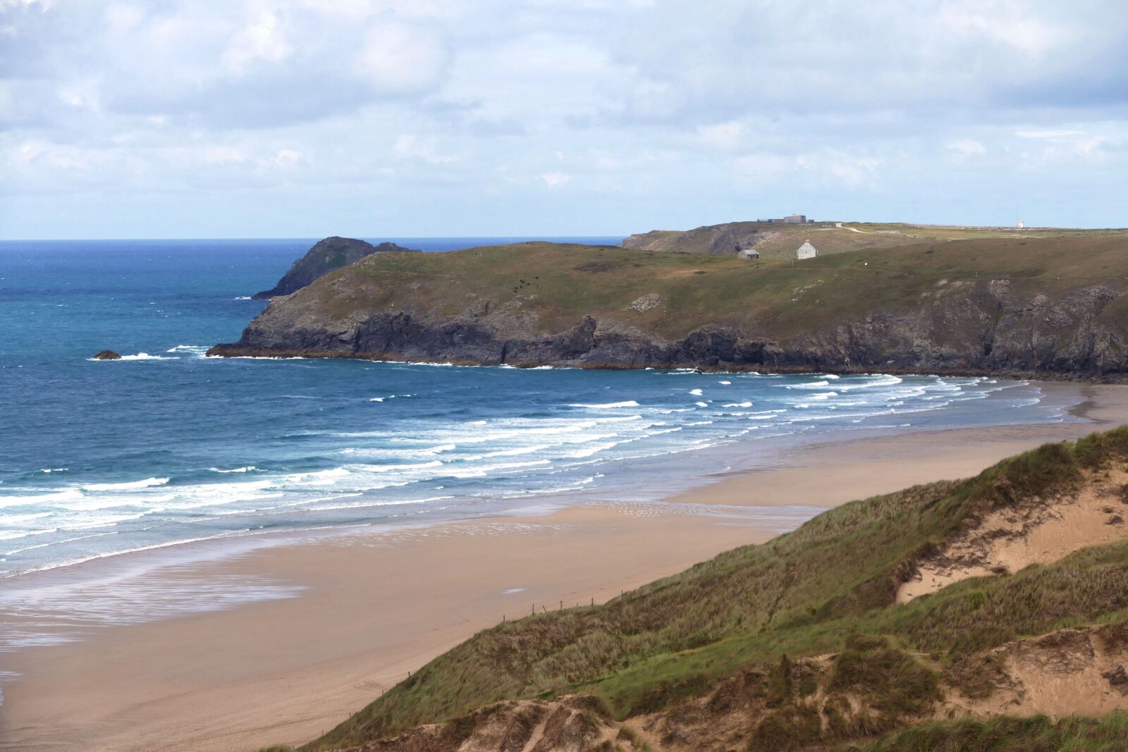Panasonic Lumix DMC-FZ1000 sample photo. Penhale sands, perranporth, cornwall photography