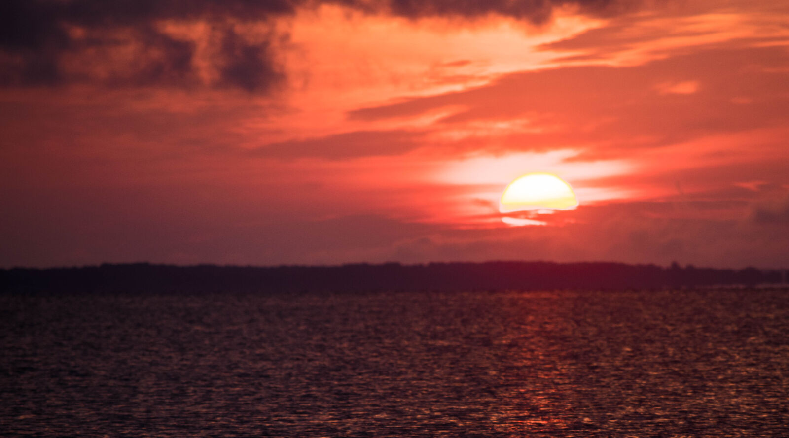 Nikon D3300 sample photo. Dawn, east, coast, ocean photography