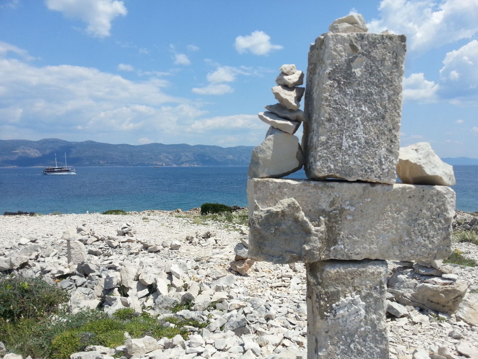 Samsung Galaxy S3 sample photo. Croatia, sea, stone photography