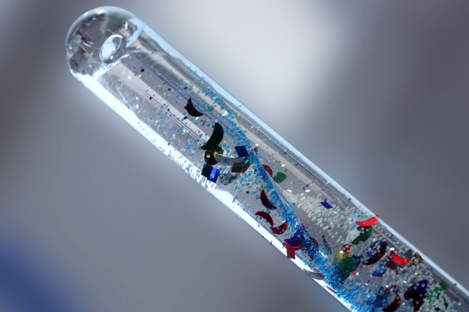 Canon EOS 5D Mark III sample photo. Kaleidoscope, beads, glass photography