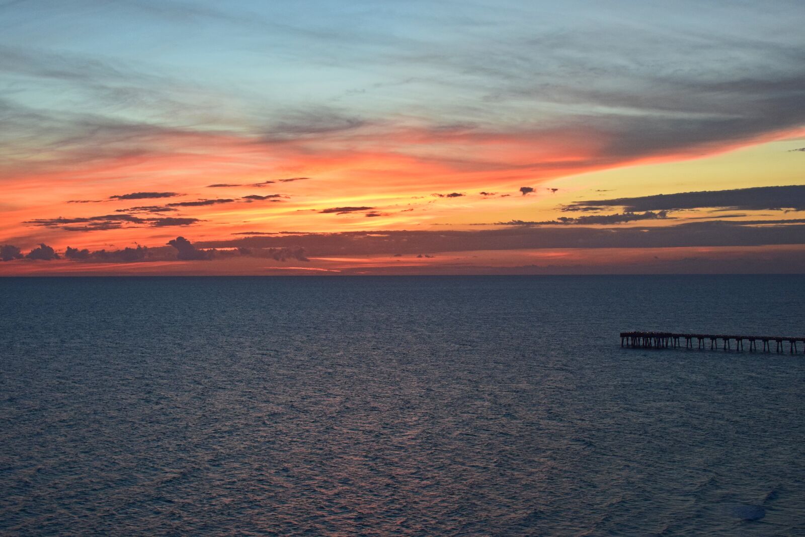 Nikon D3300 sample photo. Sunset over the pier photography