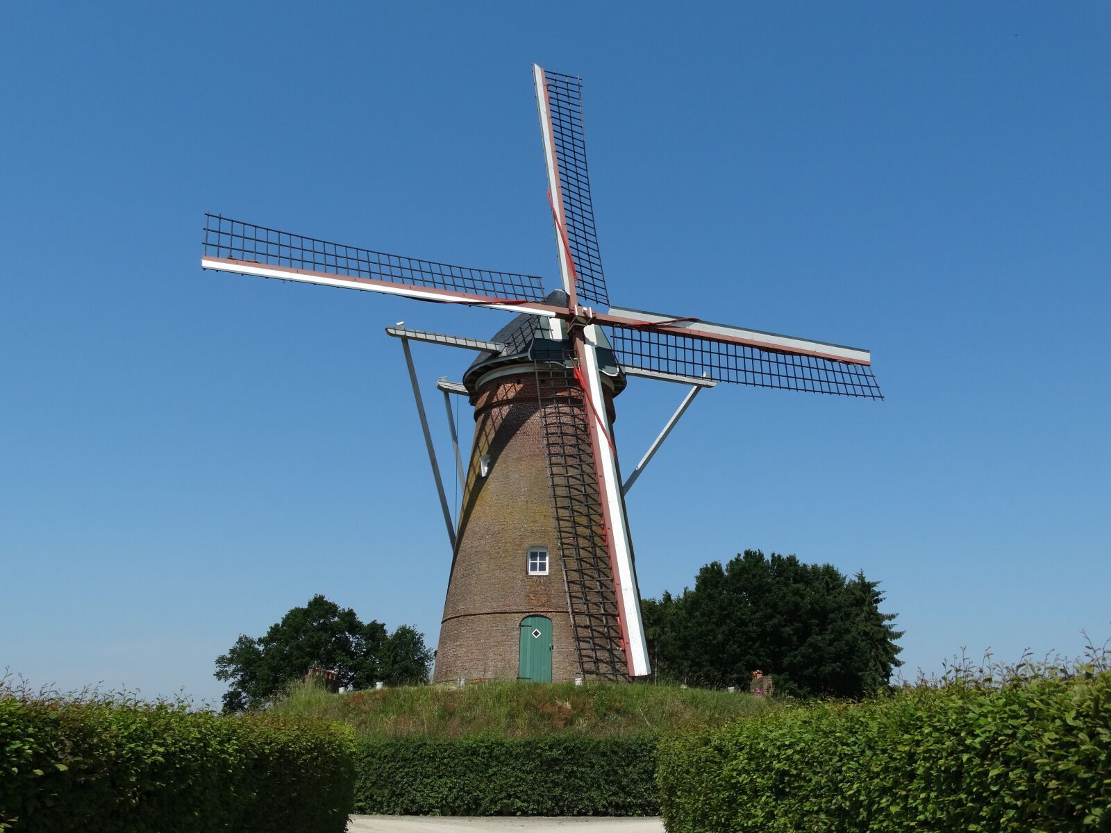 Sony Cyber-shot DSC-HX300 sample photo. Wind mill, wicks, historic photography