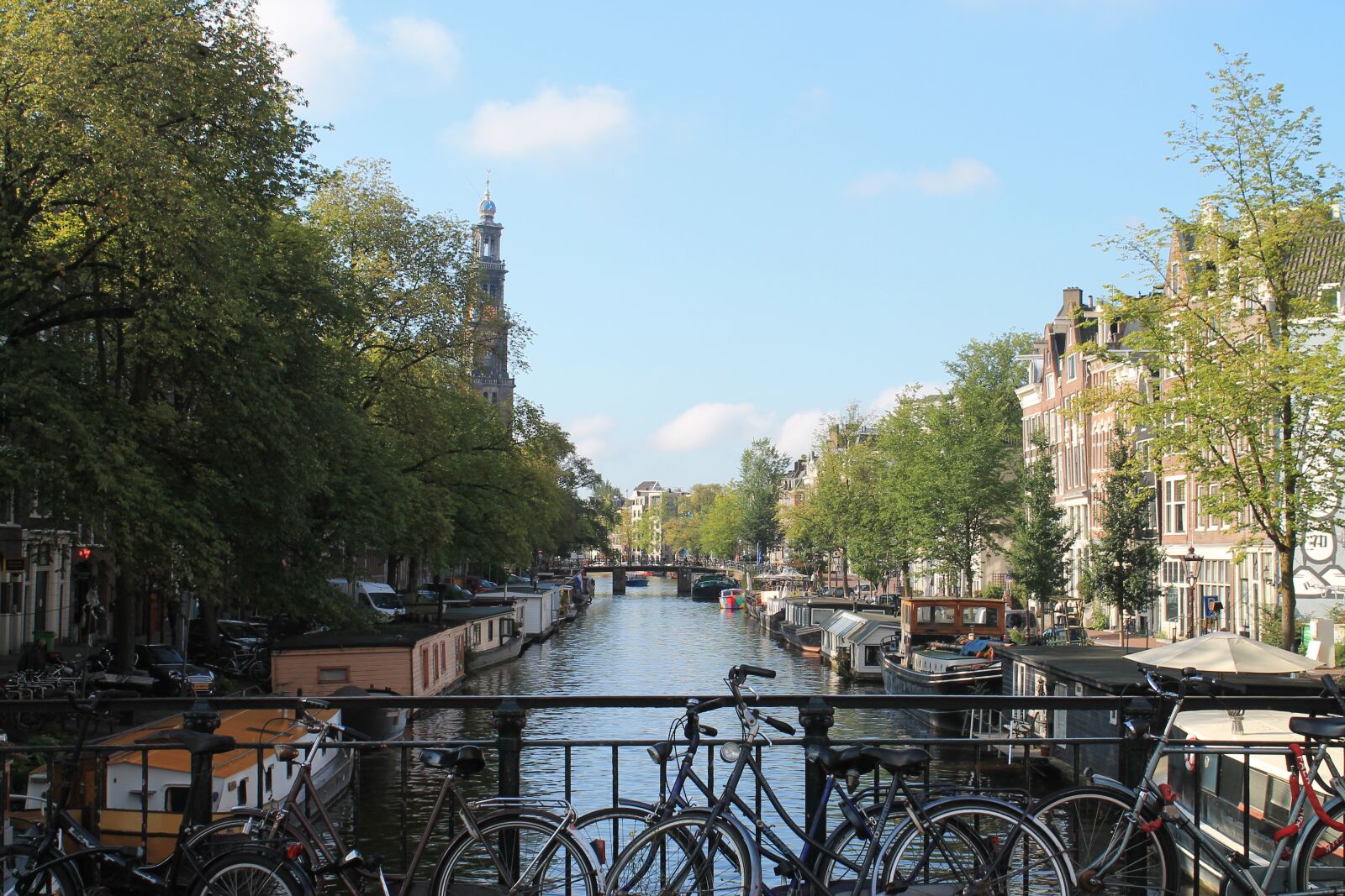 Canon EOS 1100D (EOS Rebel T3 / EOS Kiss X50) sample photo. Bike, bicycles, amsterdam photography