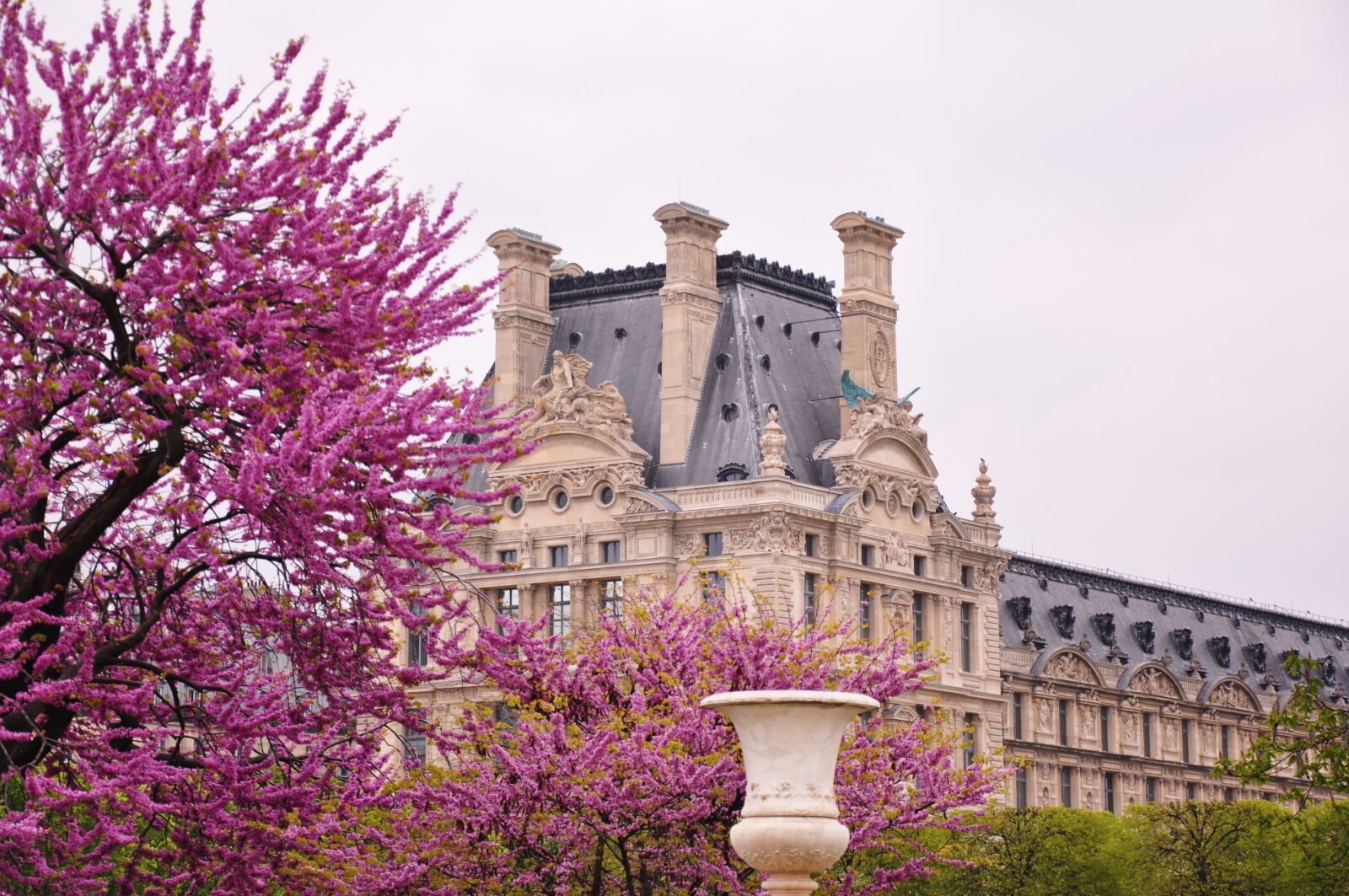 Nikon D90 sample photo. Paris, france, the louvre photography