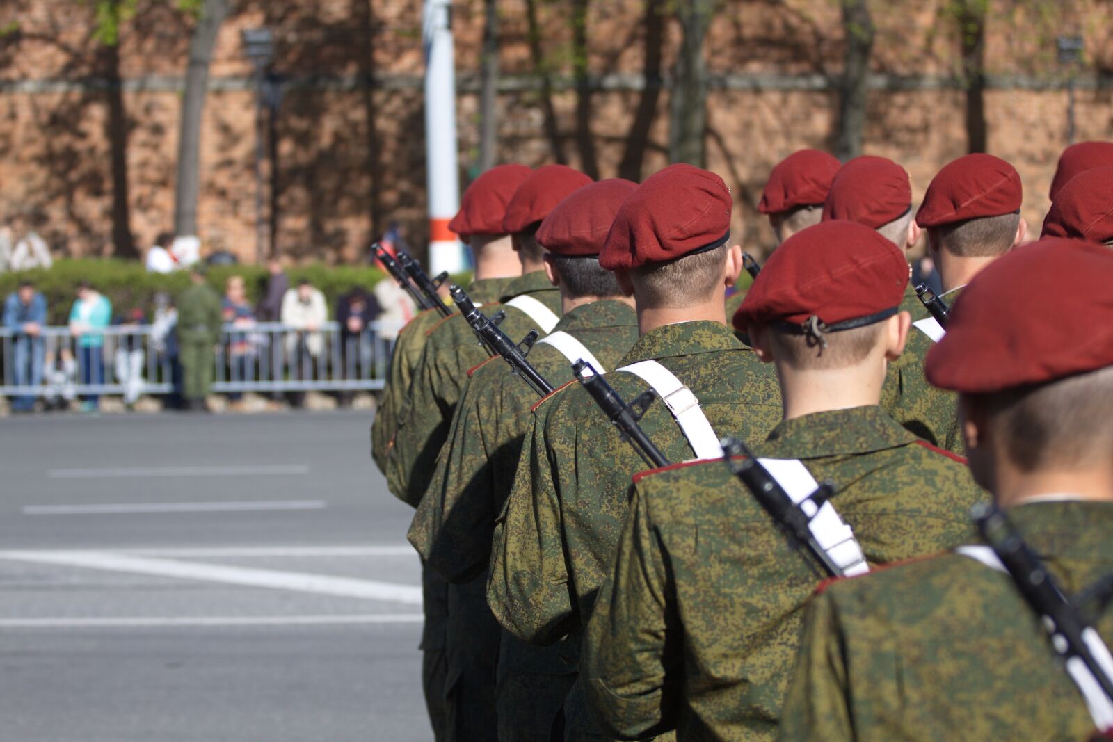 Canon EOS 50D sample photo. Nizhniy novgorod, victory parade, 09 photography