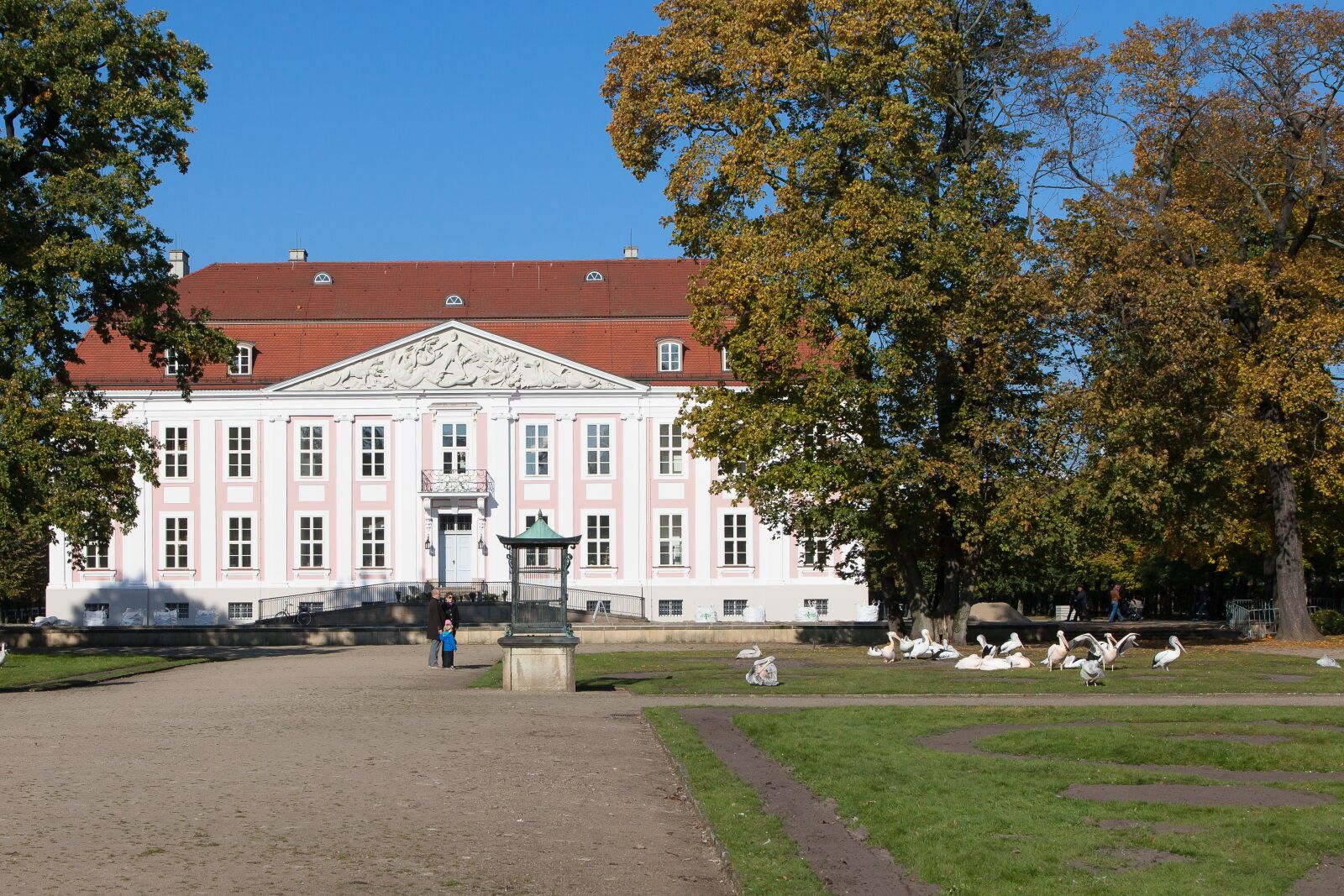 Canon EOS 5D Mark II sample photo. Berlin, zoo, castle friedrichsfelde photography