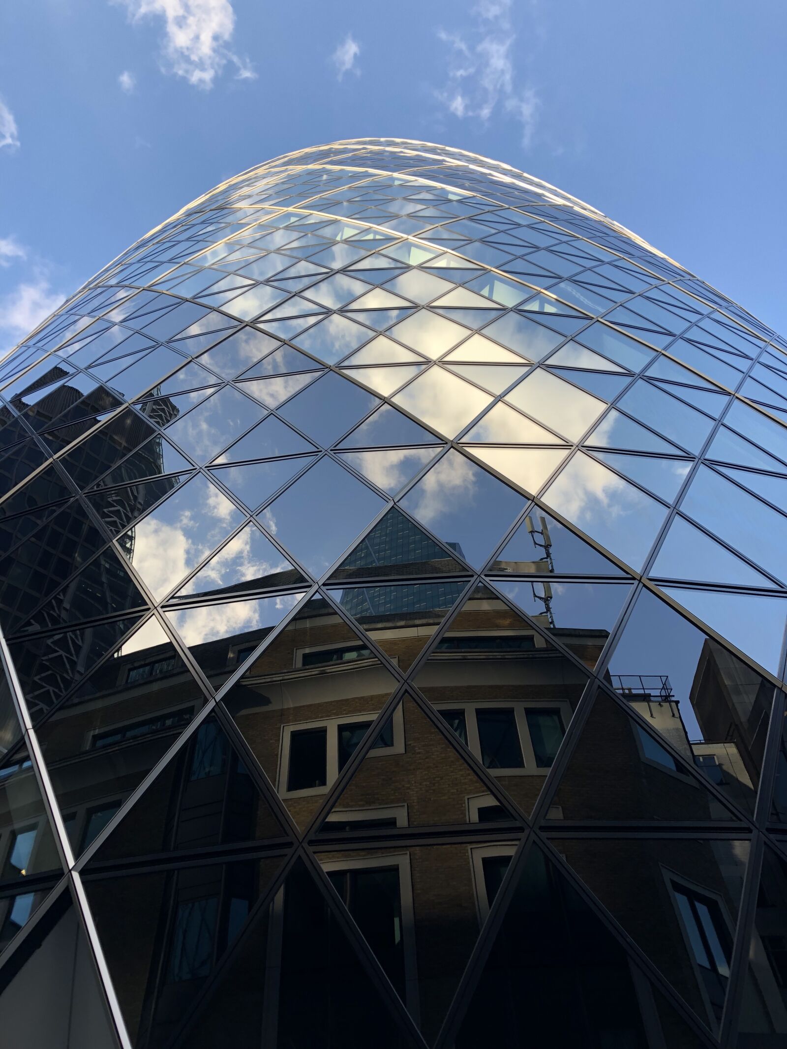 Apple iPhone 8 sample photo. Building, london, history photography