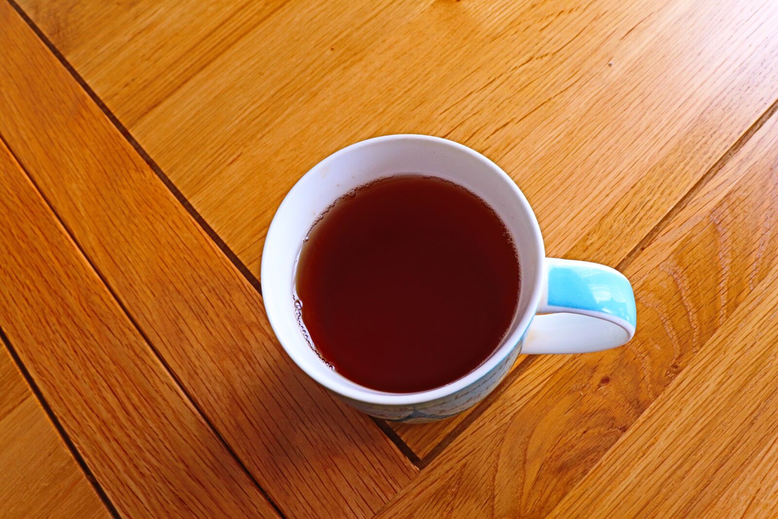 Canon EOS 800D (EOS Rebel T7i / EOS Kiss X9i) sample photo. Cup, tea, mug photography