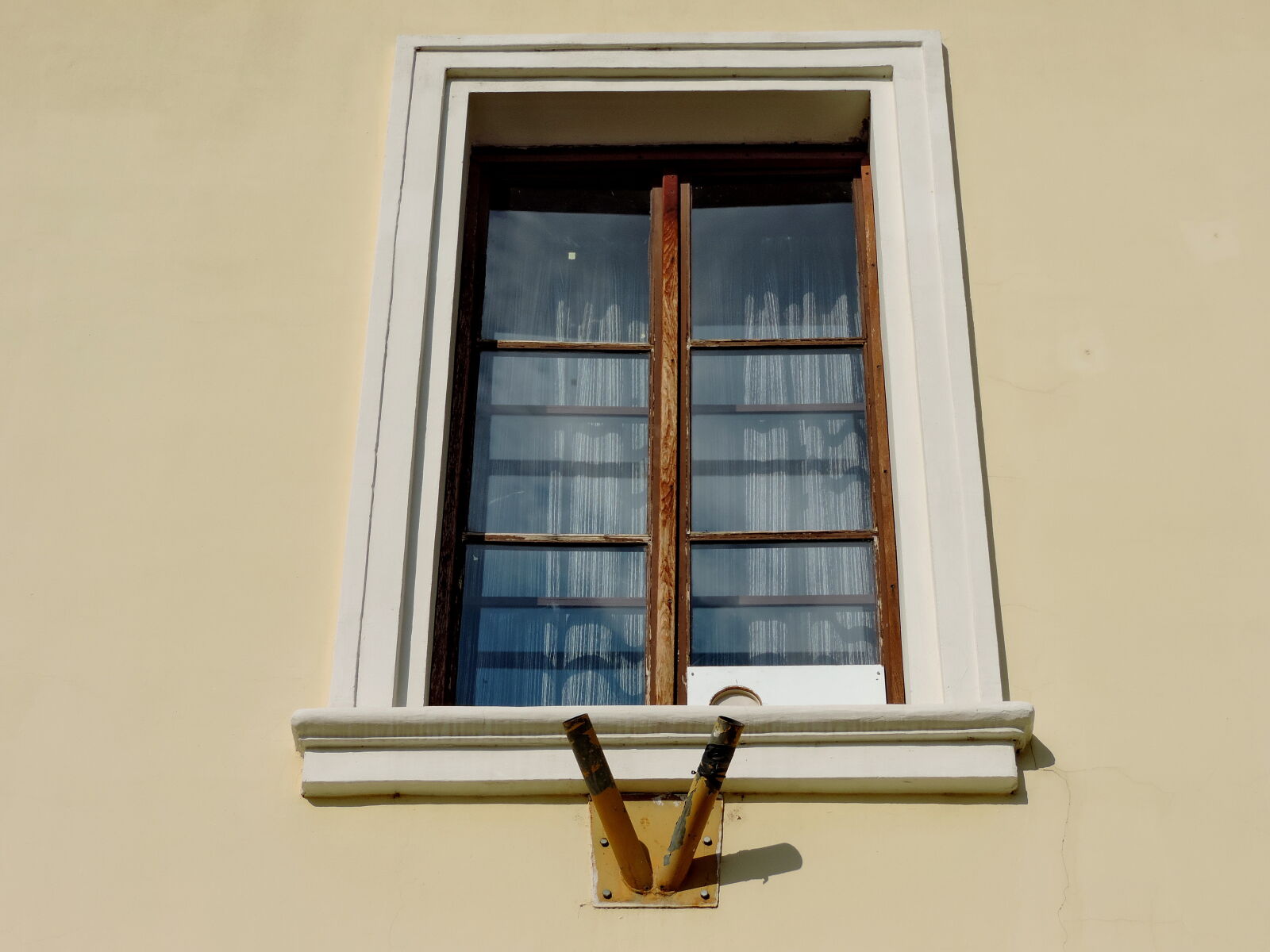 Nikon Coolpix P520 sample photo. House, window, architecture, wood photography