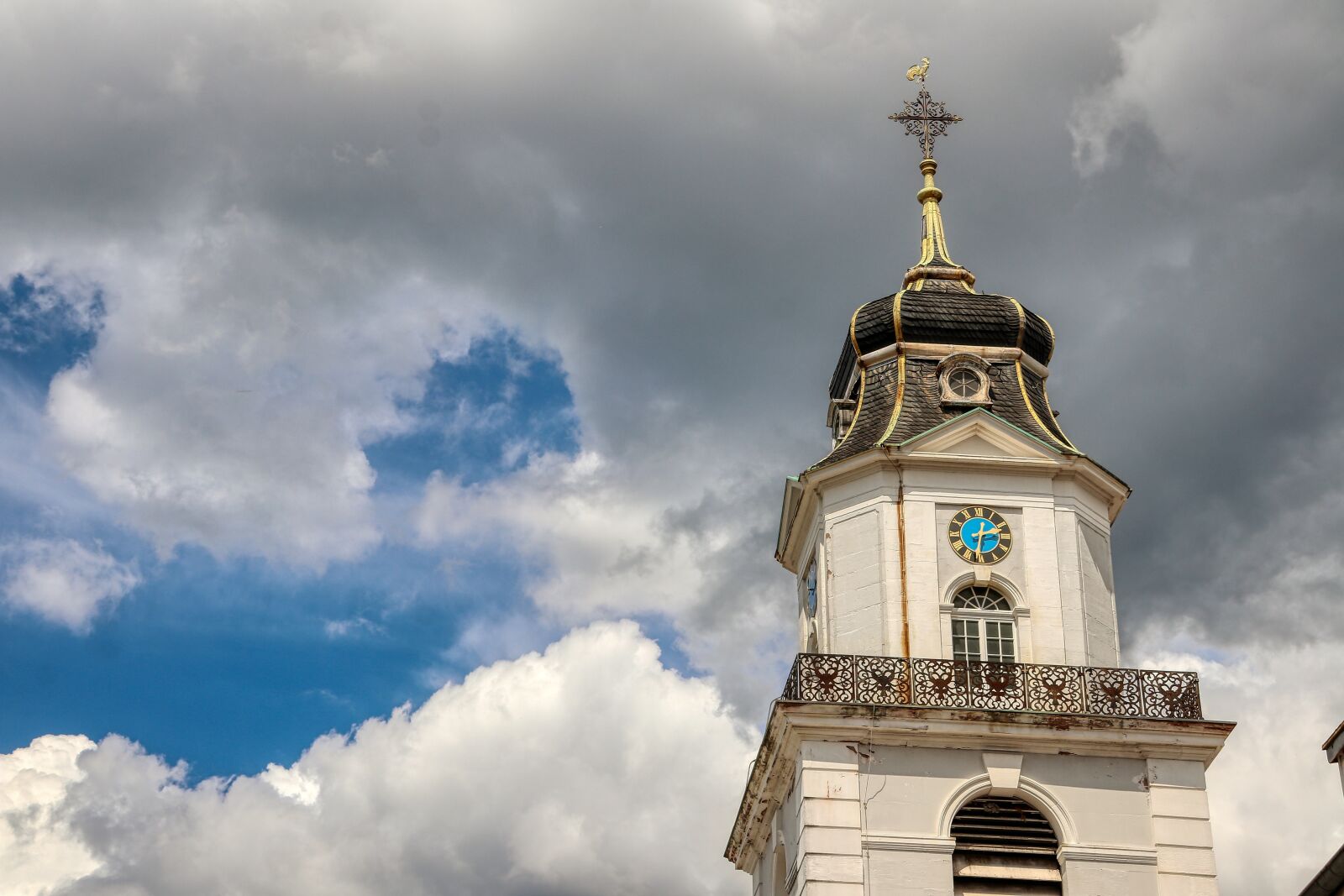 Canon EOS 80D sample photo. Clock tower, town hall photography