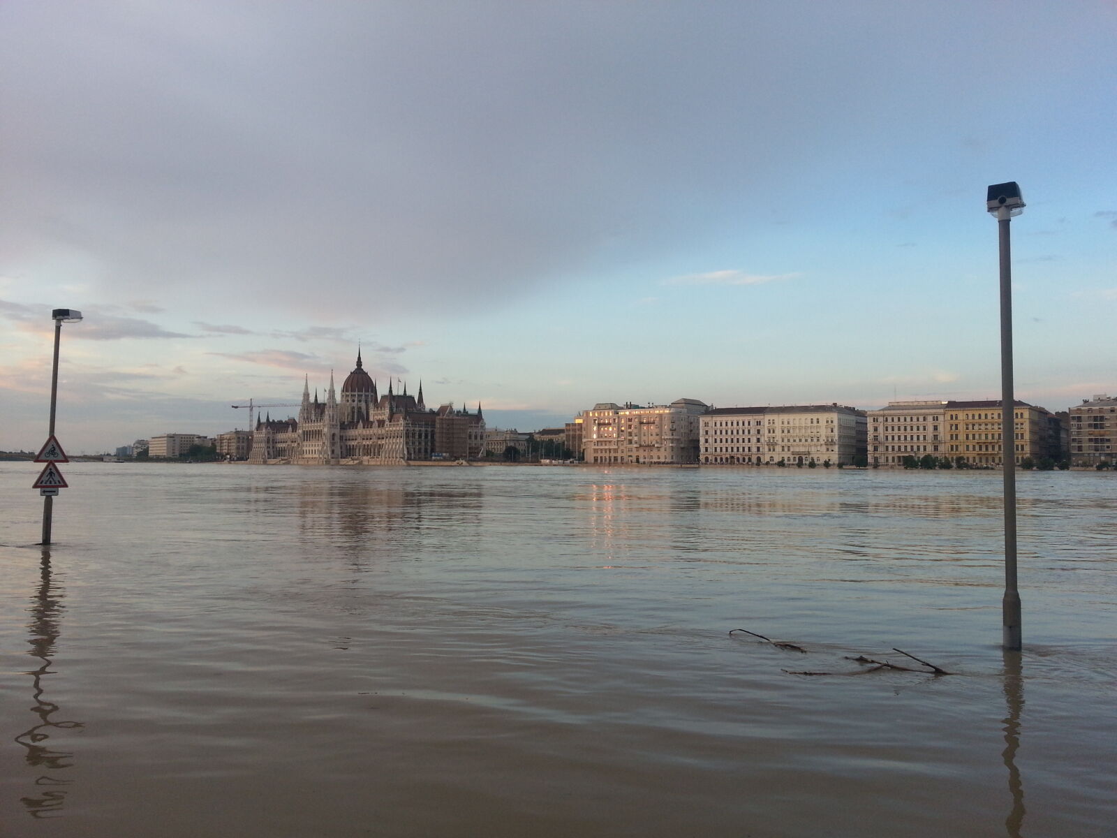 Samsung Galaxy S3 sample photo. Body, of, water photography