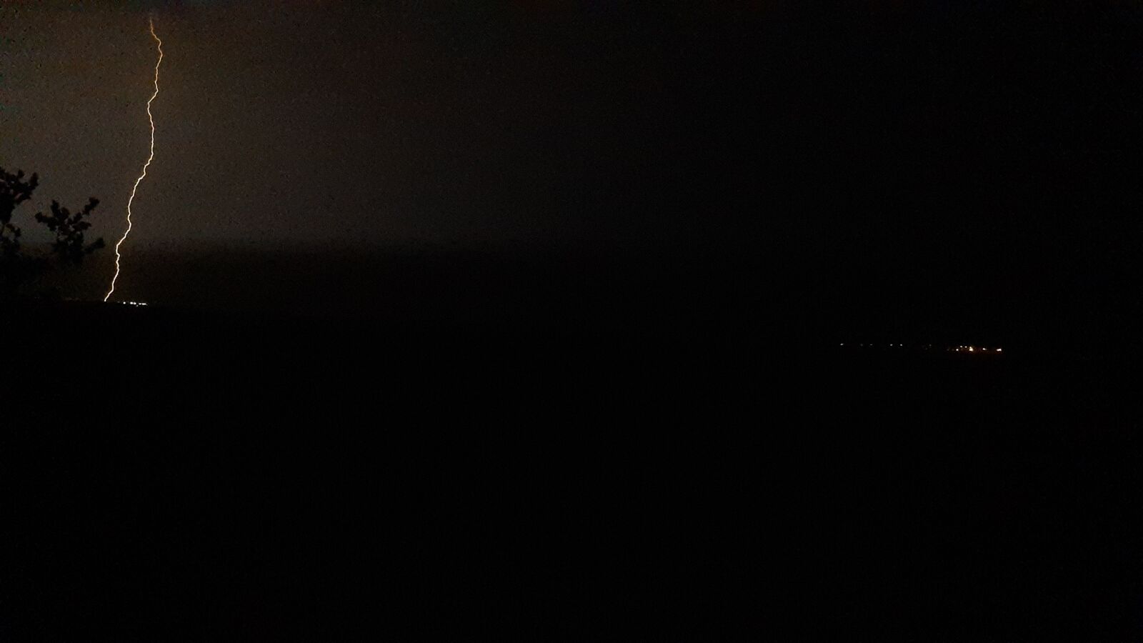 Samsung SM-A307FN sample photo. Passover, nature, lightning photography