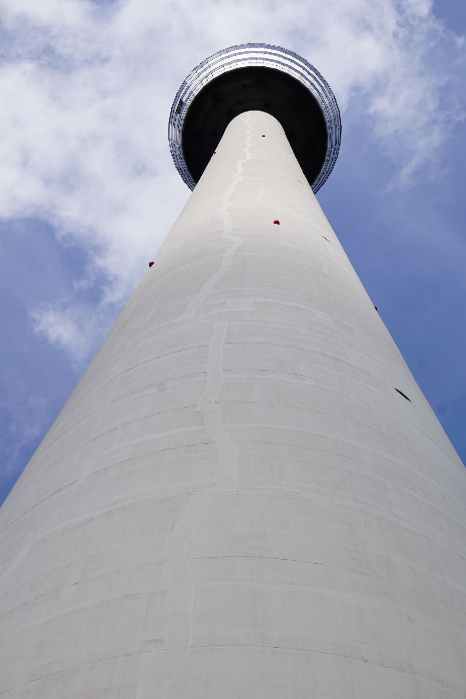 Sony E 55-210mm F4.5-6.3 OSS sample photo. Tv tower, tv, stuttgart photography