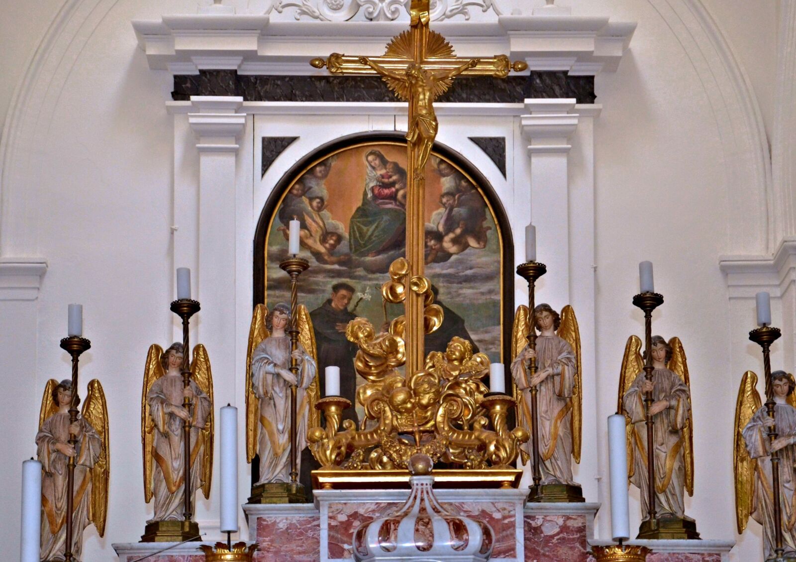 Nikon D5100 sample photo. Altar, angel, church photography
