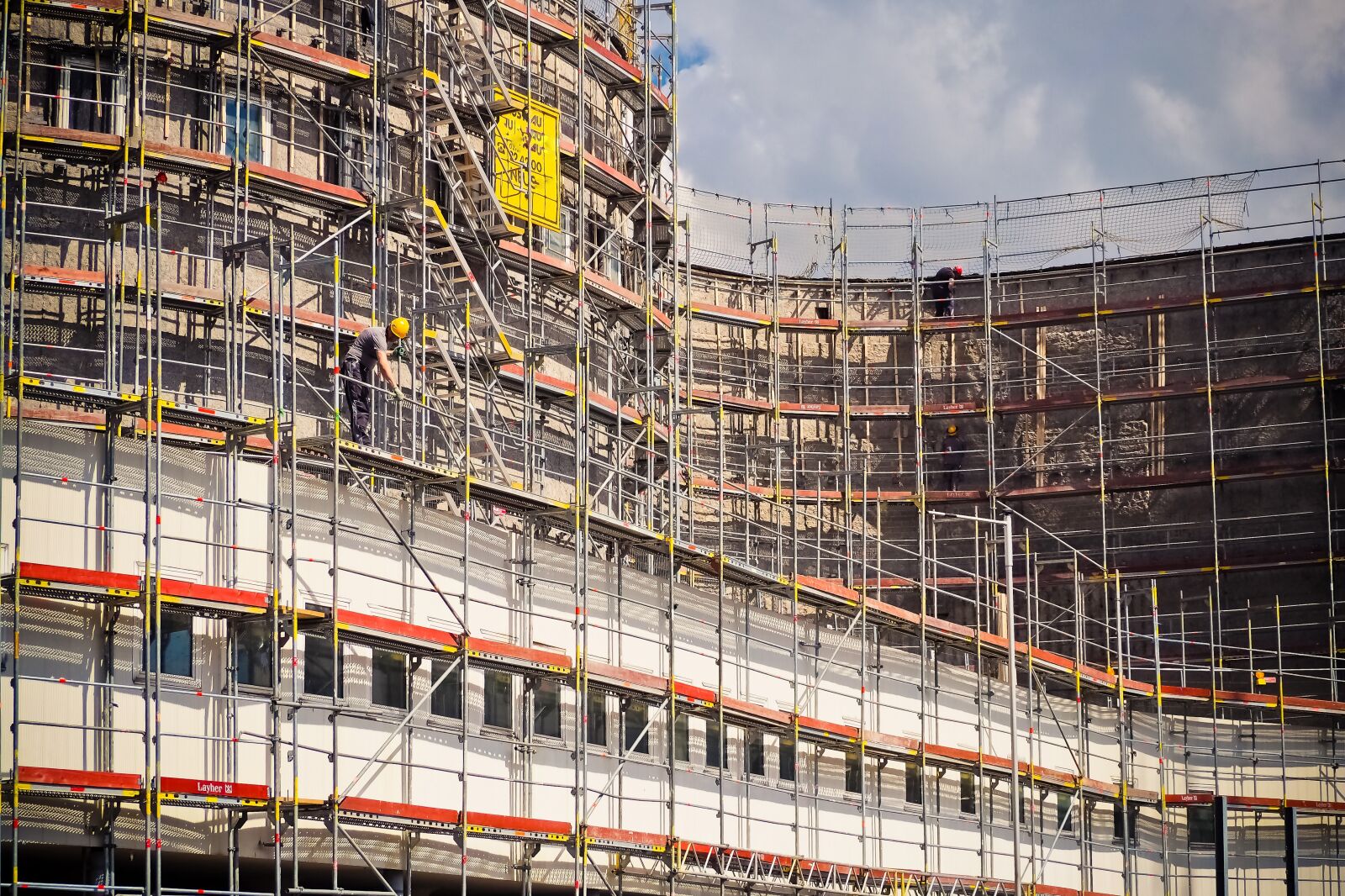 Olympus OM-D E-M10 sample photo. Construction, site, construction work photography