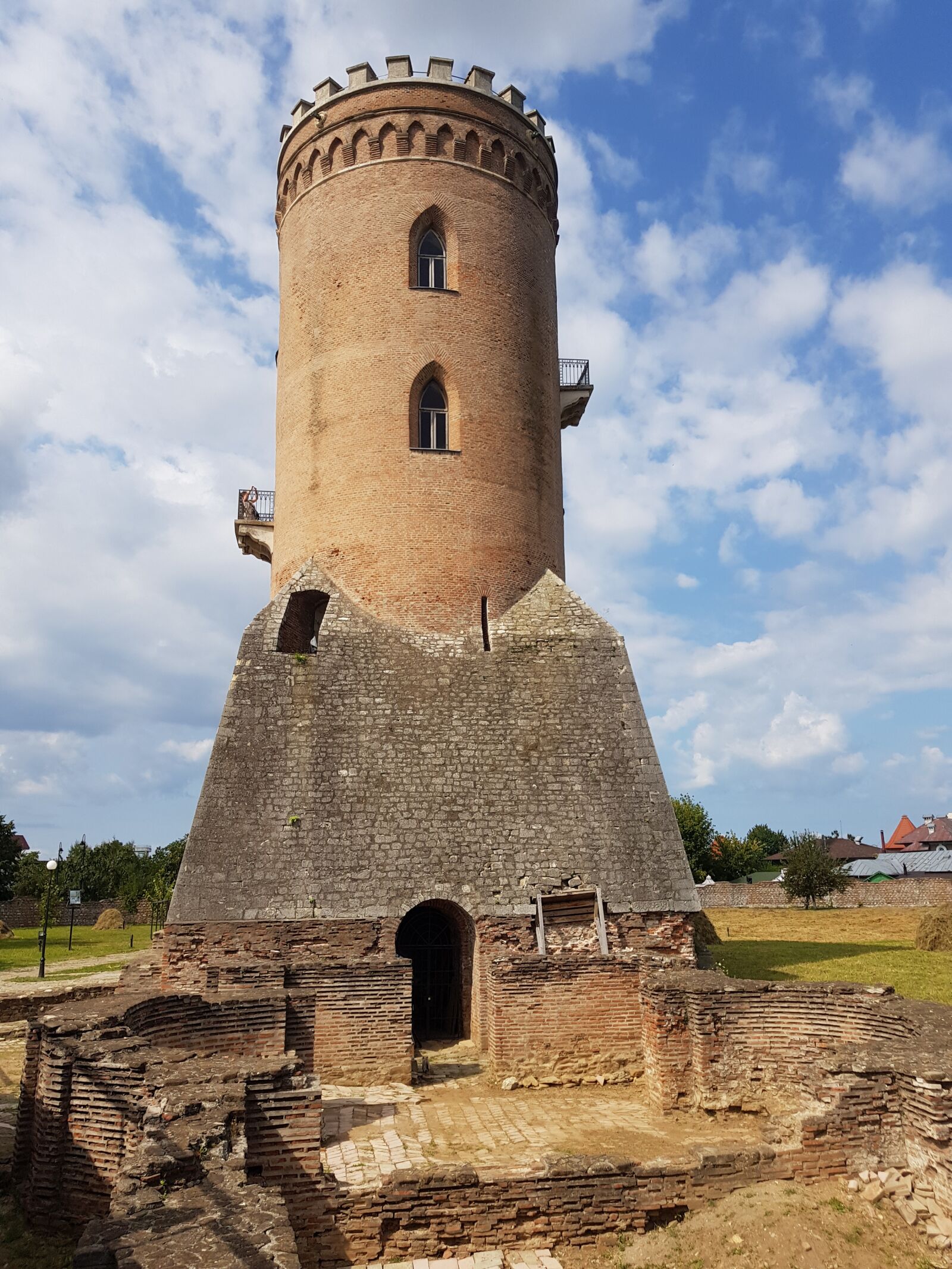 Samsung Galaxy S8 sample photo. Romania, targoviste, tower photography