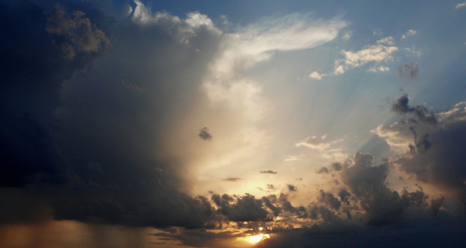 Leica V-LUX 1 sample photo. Sky, sunset, abendstimmung photography