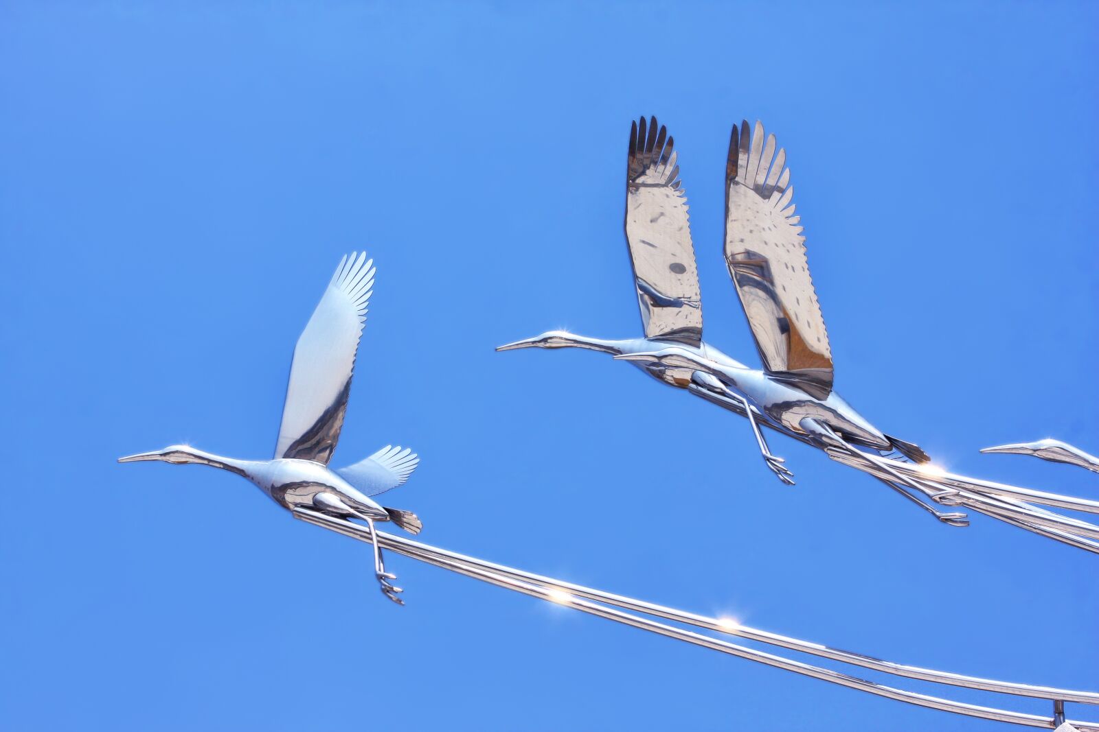 Canon EOS 40D sample photo. Geese, sculpture, sky photography