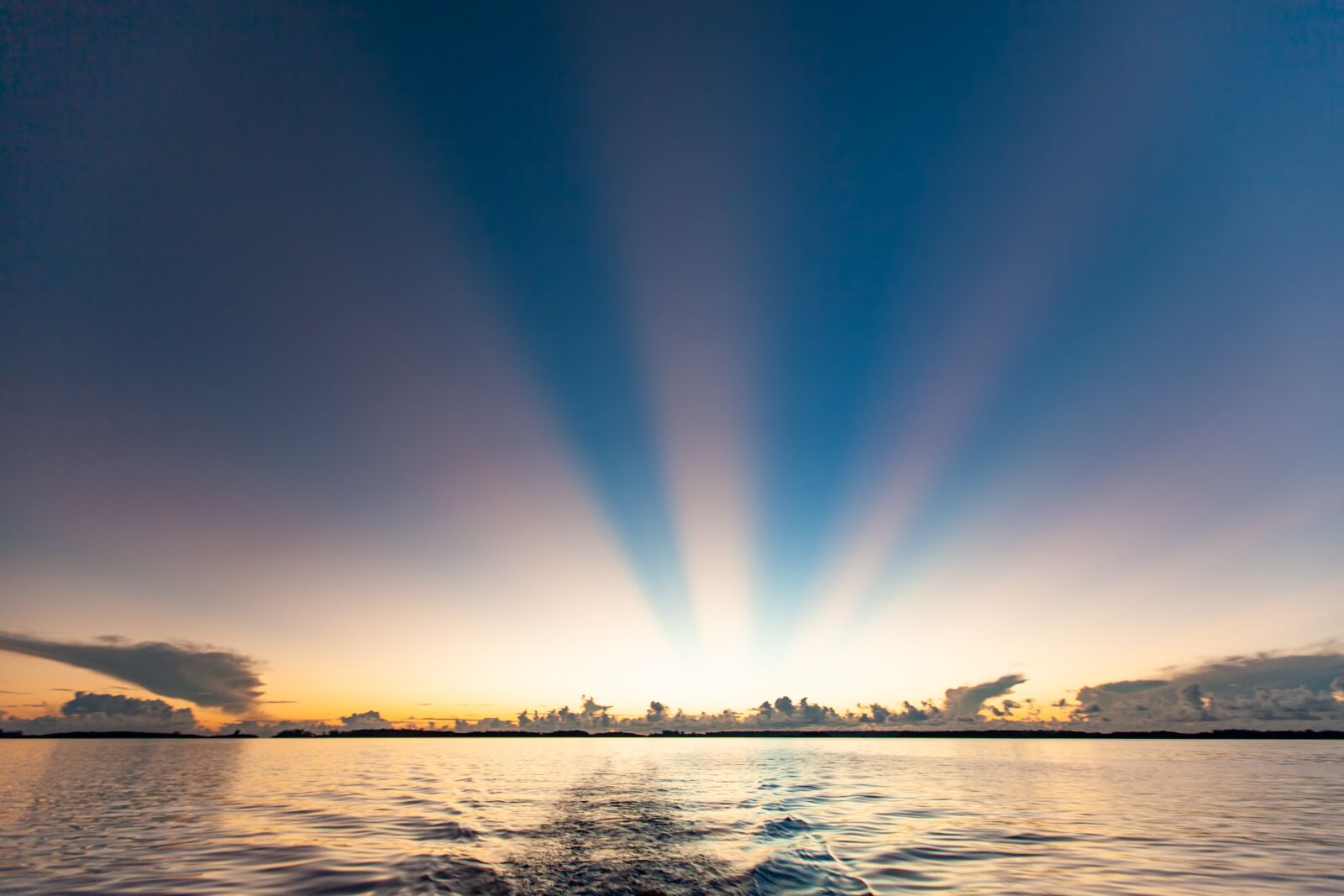 Canon EOS 5D Mark II sample photo. Landscape, tropical, sea photography