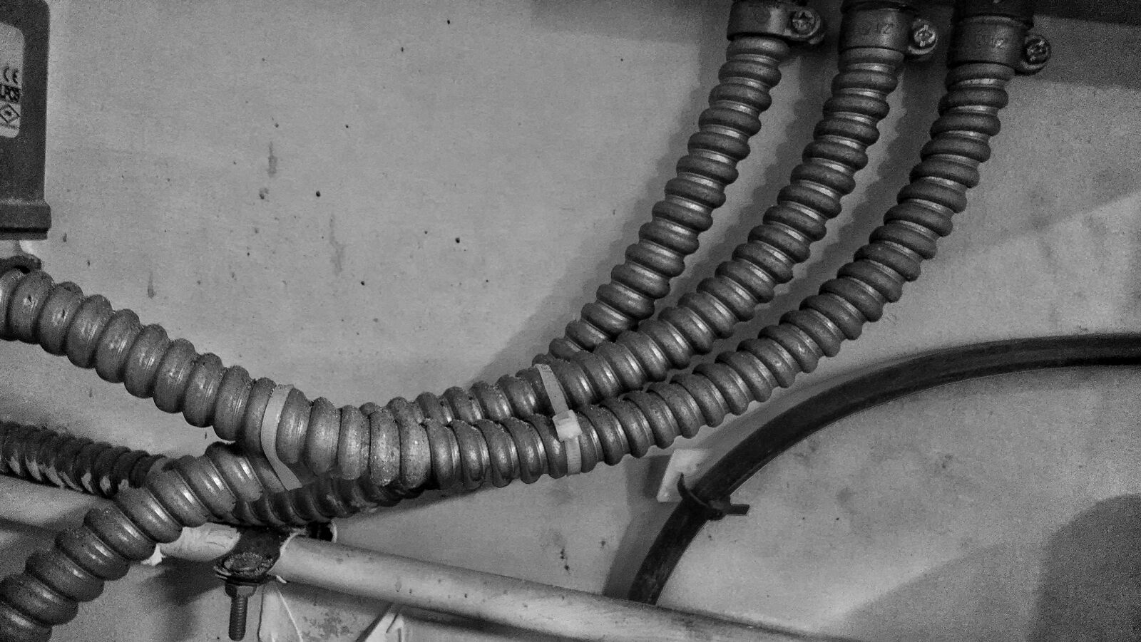 Motorola Moto X (1st Gen) sample photo. Hardware, metal, pipes, tubes photography