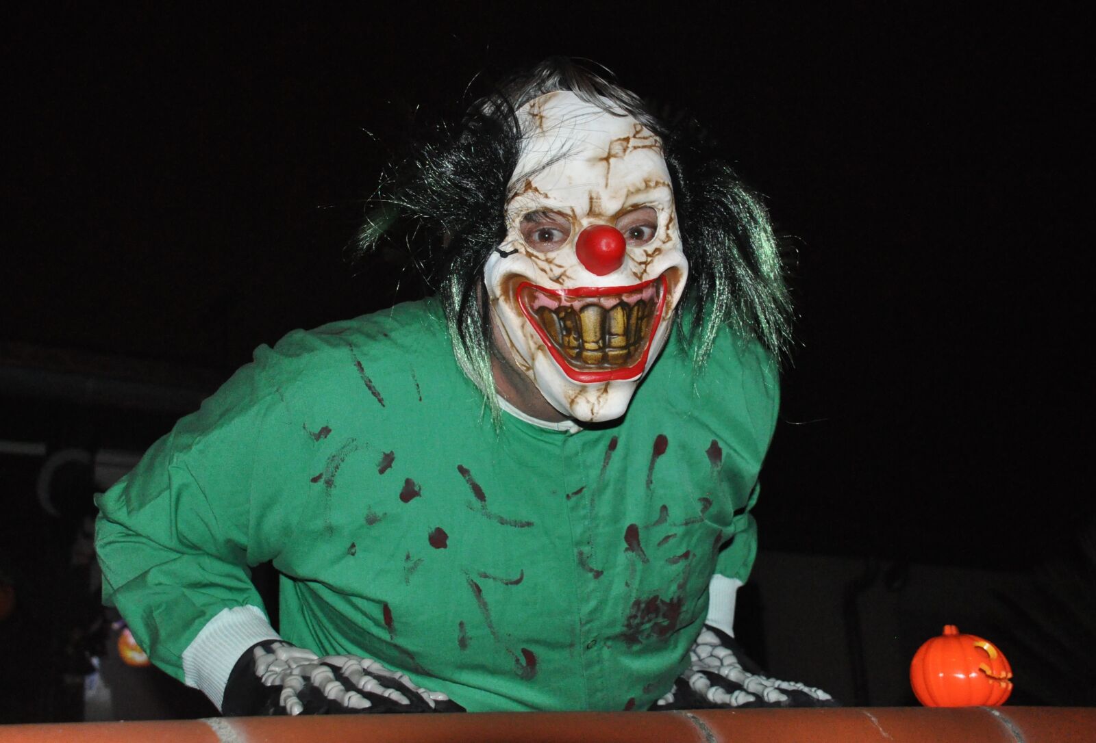Nikon D90 sample photo. Halloween, mask, creepy photography