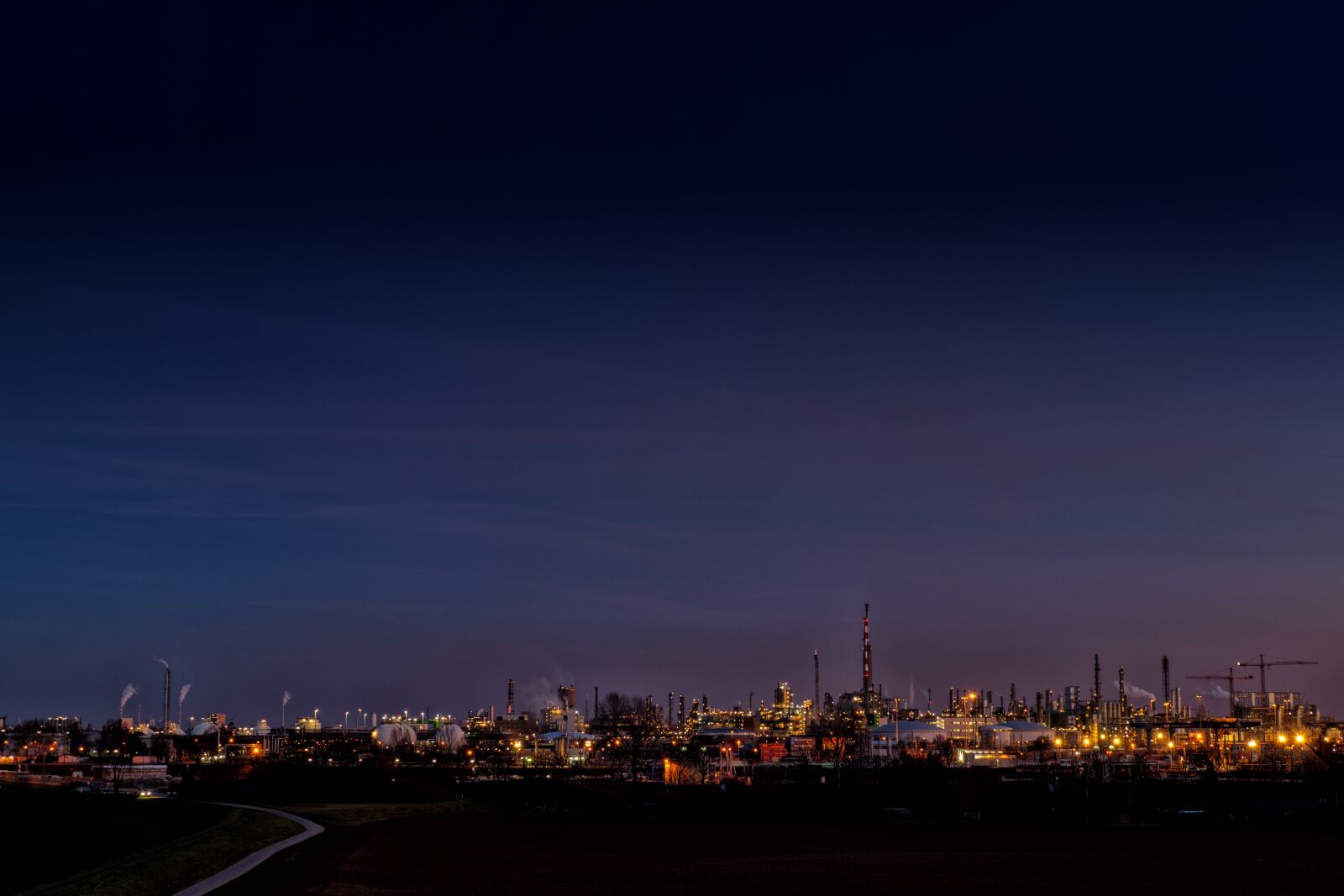 Fujifilm X-T2 + Fujifilm XF 35mm F2 R WR sample photo. Industry, factory, industrial plant photography