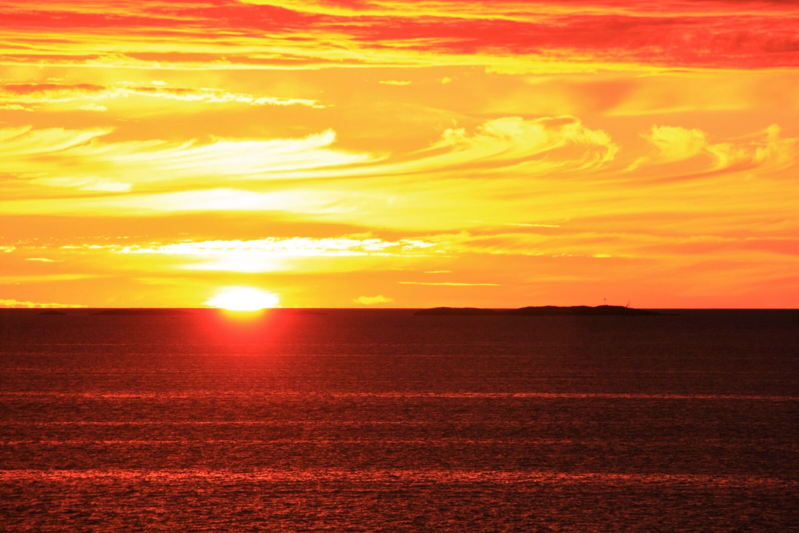 Canon EOS 40D sample photo. Sunset, sun, dawn photography