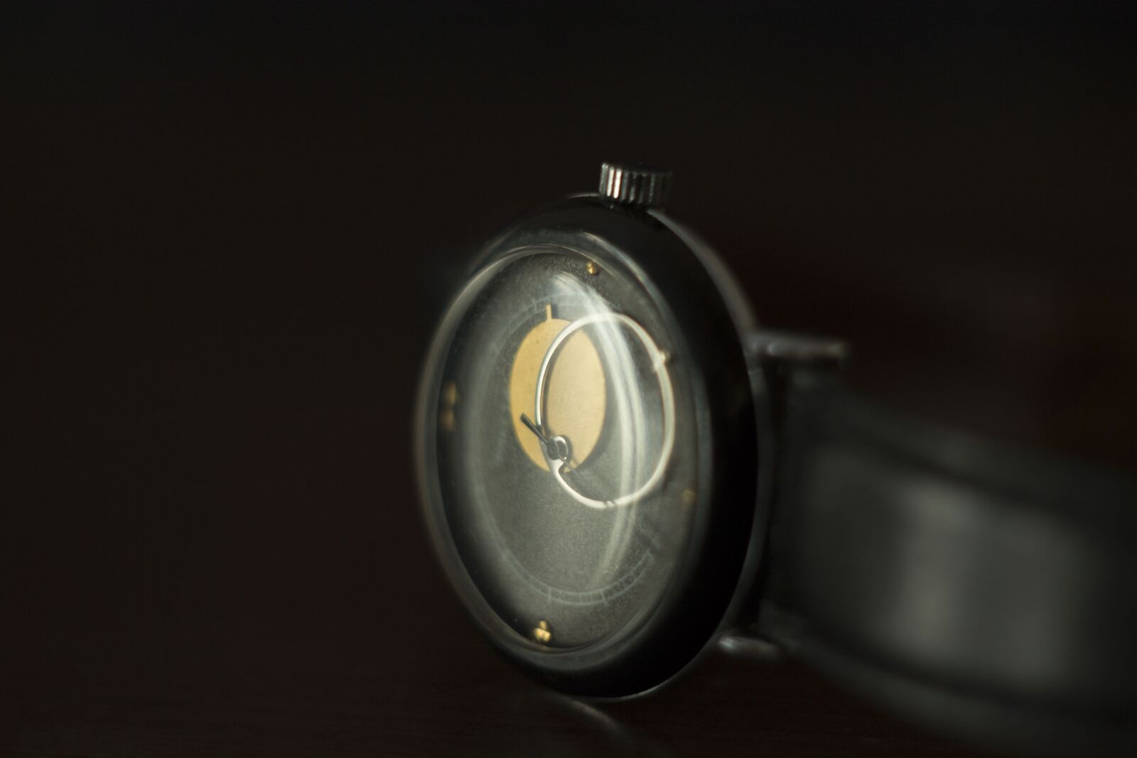Canon EOS 1100D (EOS Rebel T3 / EOS Kiss X50) sample photo. Watch, wristwatch, vintage watch photography