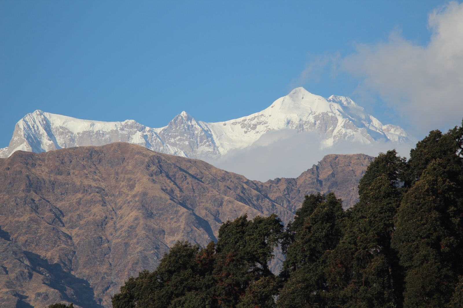 Canon EOS 1300D (EOS Rebel T6 / EOS Kiss X80) sample photo. Mountain, panoramic, snow photography