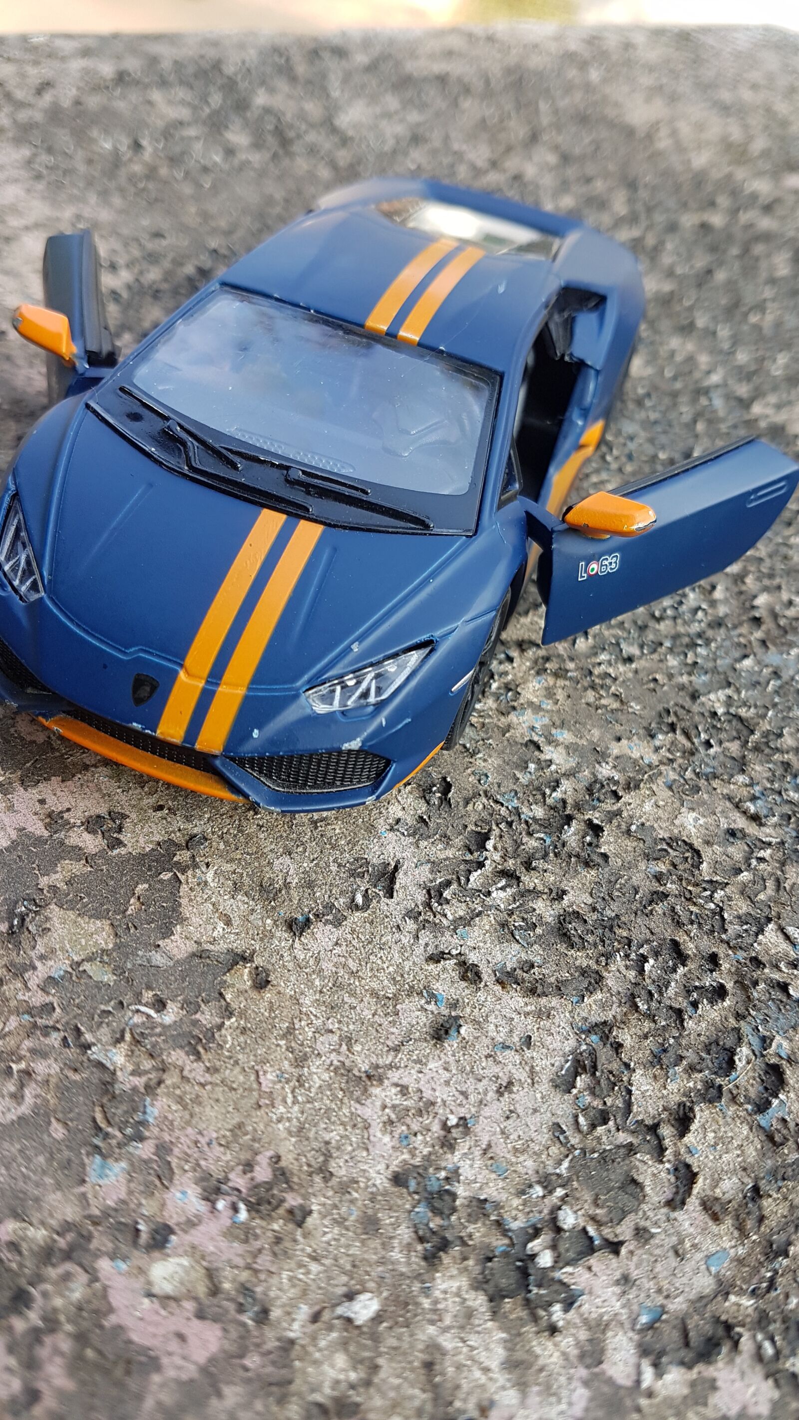 Samsung Galaxy S7 Edge sample photo. Cars, toy, blue car photography