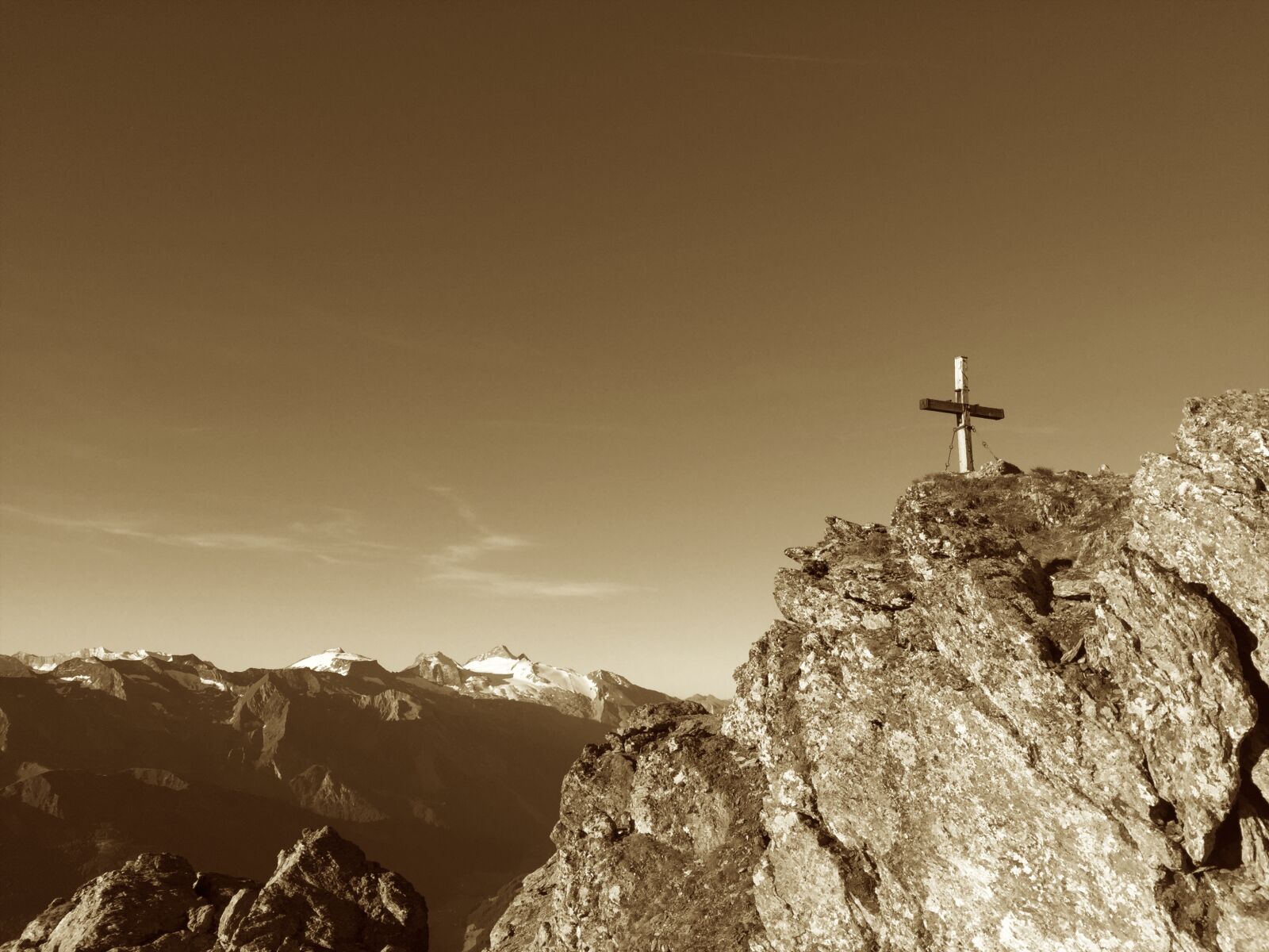 Apple iPhone 6 sample photo. Rastkogel, summit, zillertaler alpen photography