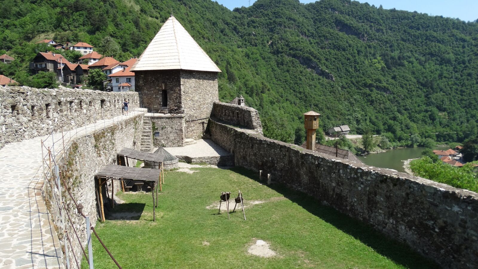 Sony Cyber-shot DSC-HX300 sample photo. Fortress, vranduk, heritage photography