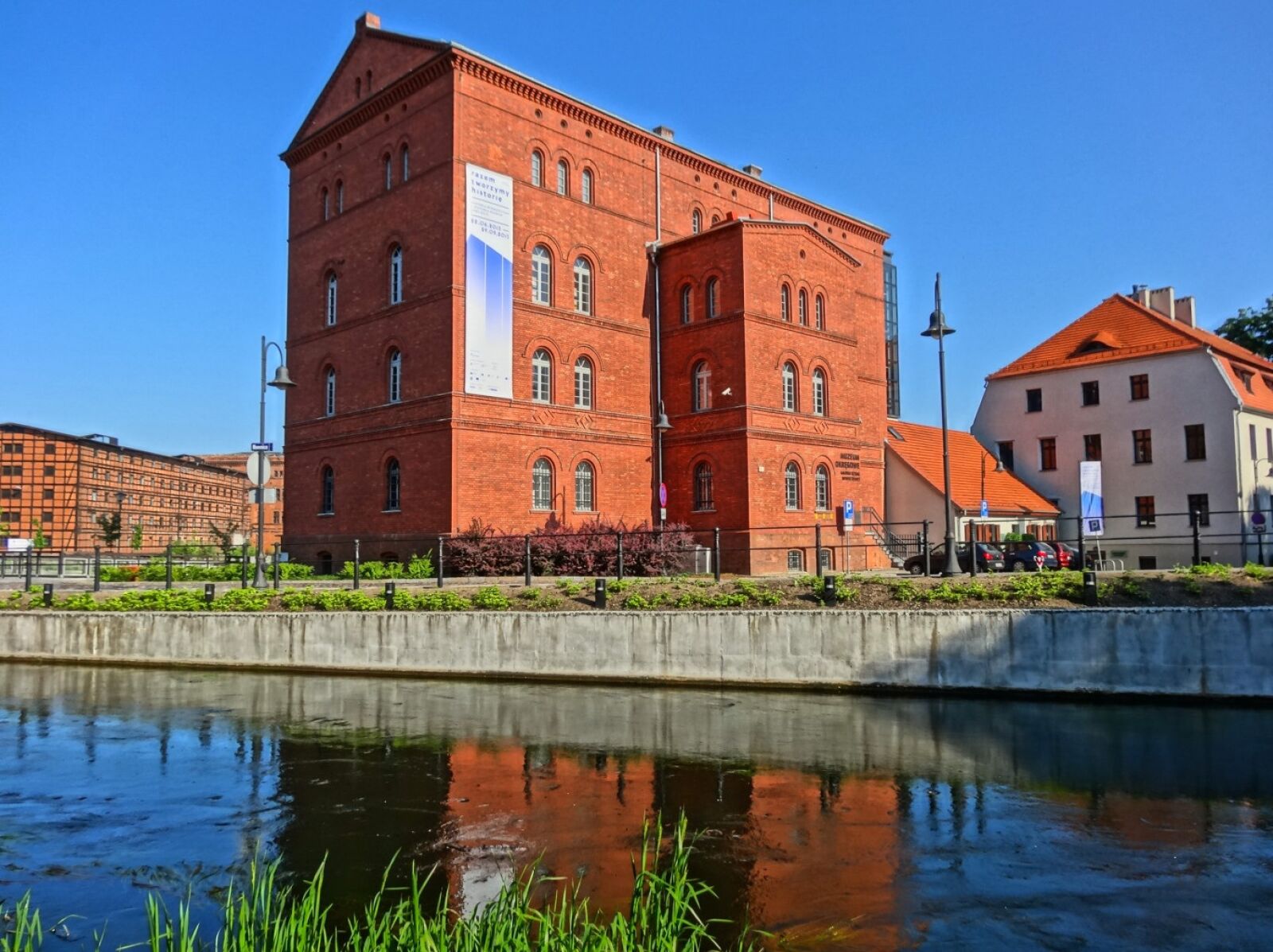 Sony Cyber-shot DSC-HX20V sample photo. Red granary, bydgoszcz, mill photography