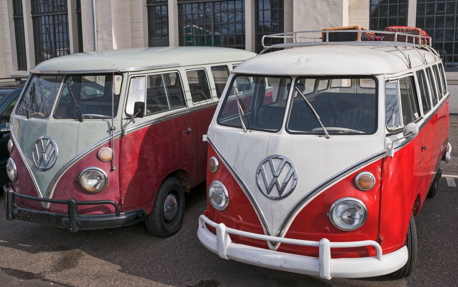 Fujifilm X100F sample photo. Vw, vw bus, bus photography