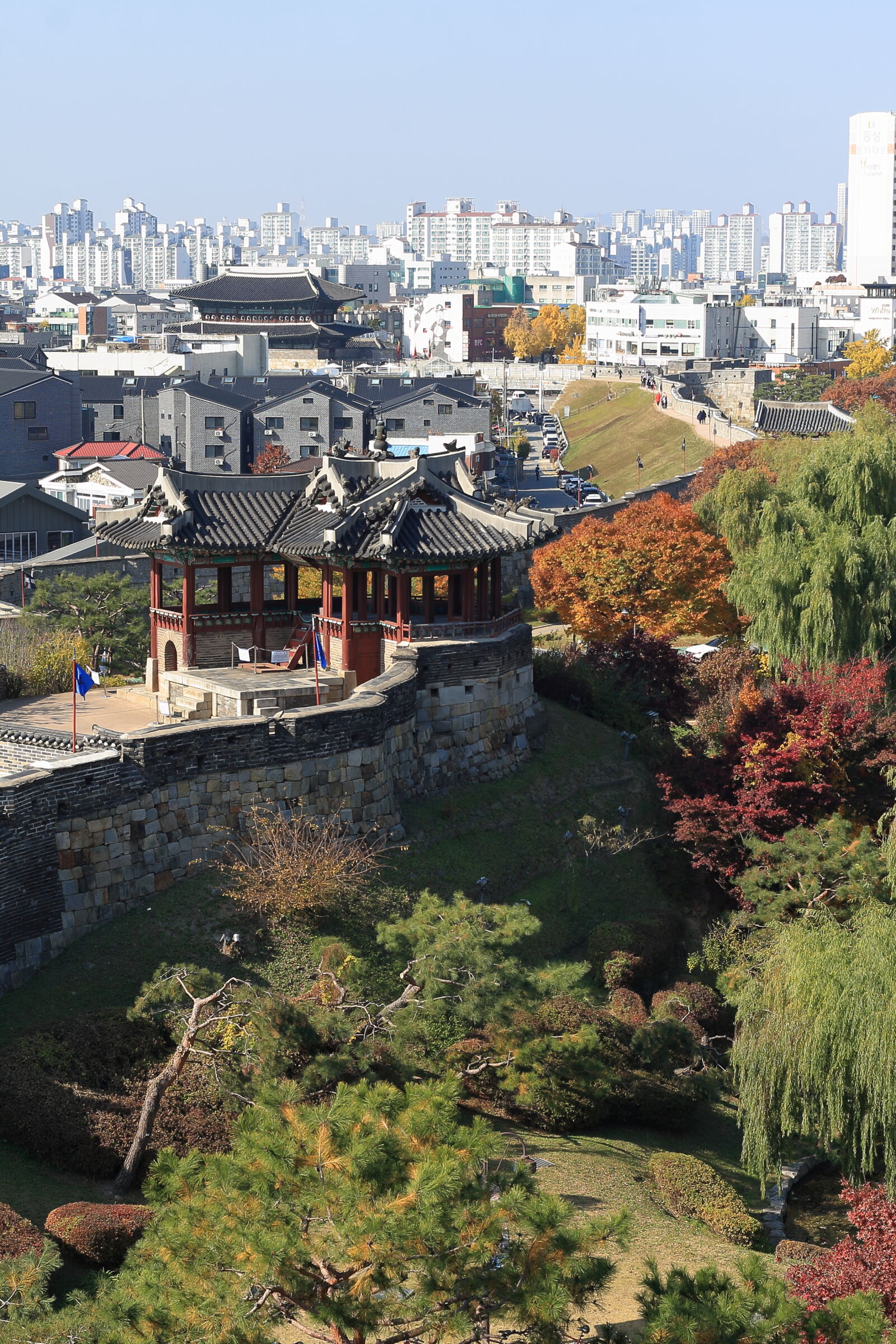 Canon EOS 30D sample photo. Suwon hwaseong fortress photography