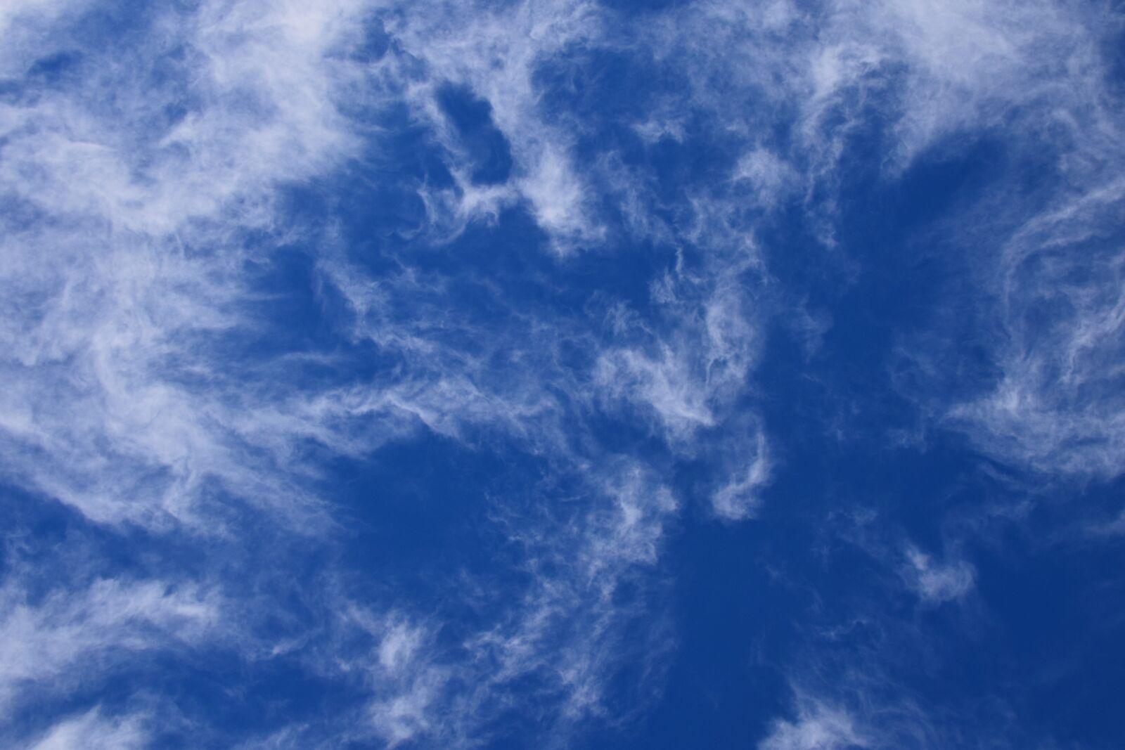 Nikon D3300 sample photo. Fascinating wispy clouds, cloudscape photography