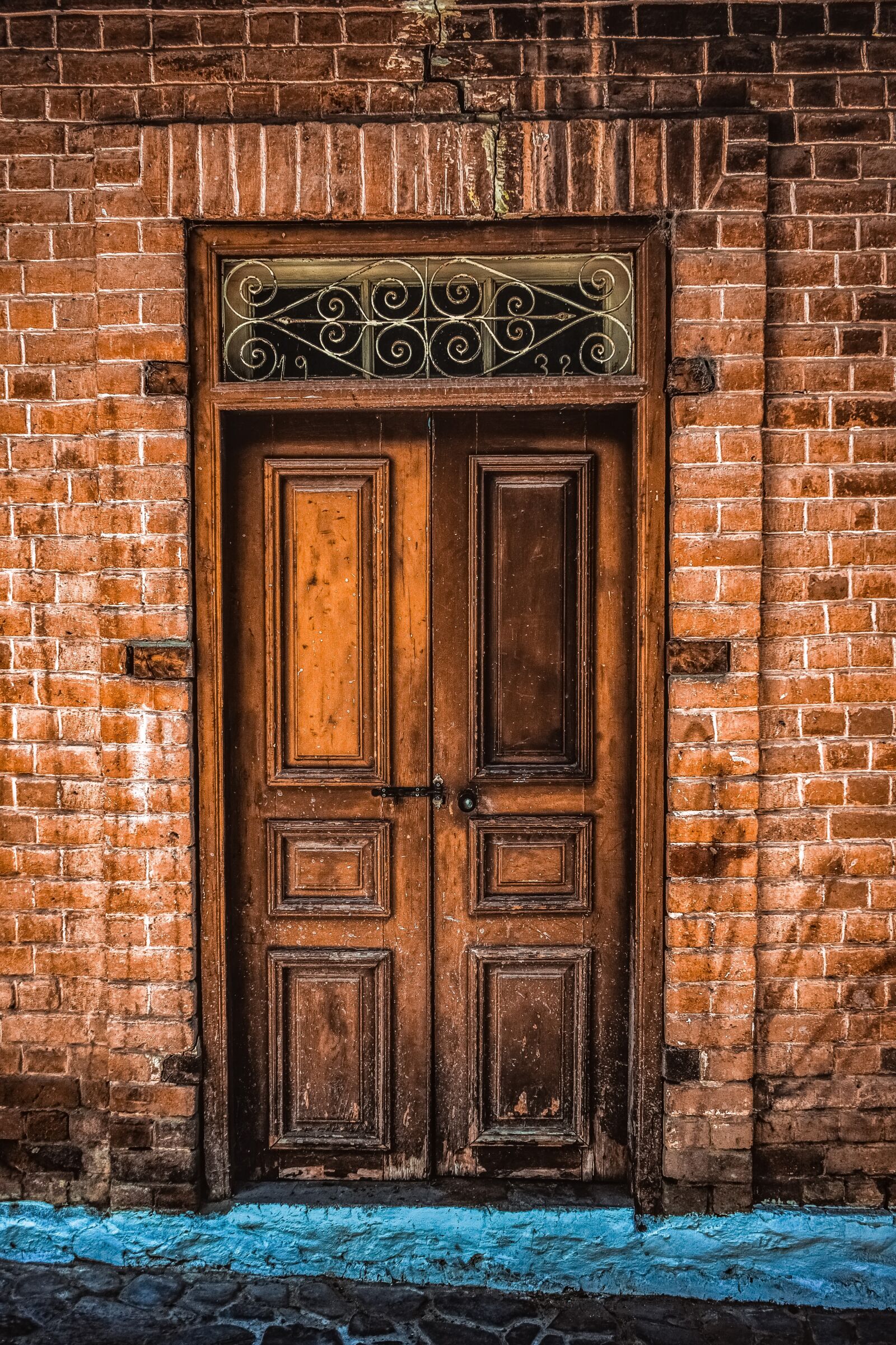 Nikon D3300 sample photo. Door, old, wooden photography