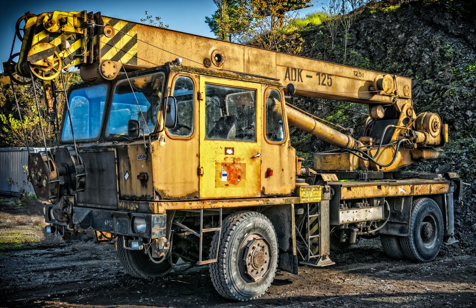 Nikon D3300 sample photo. Crane, auto crane, adk 125 photography