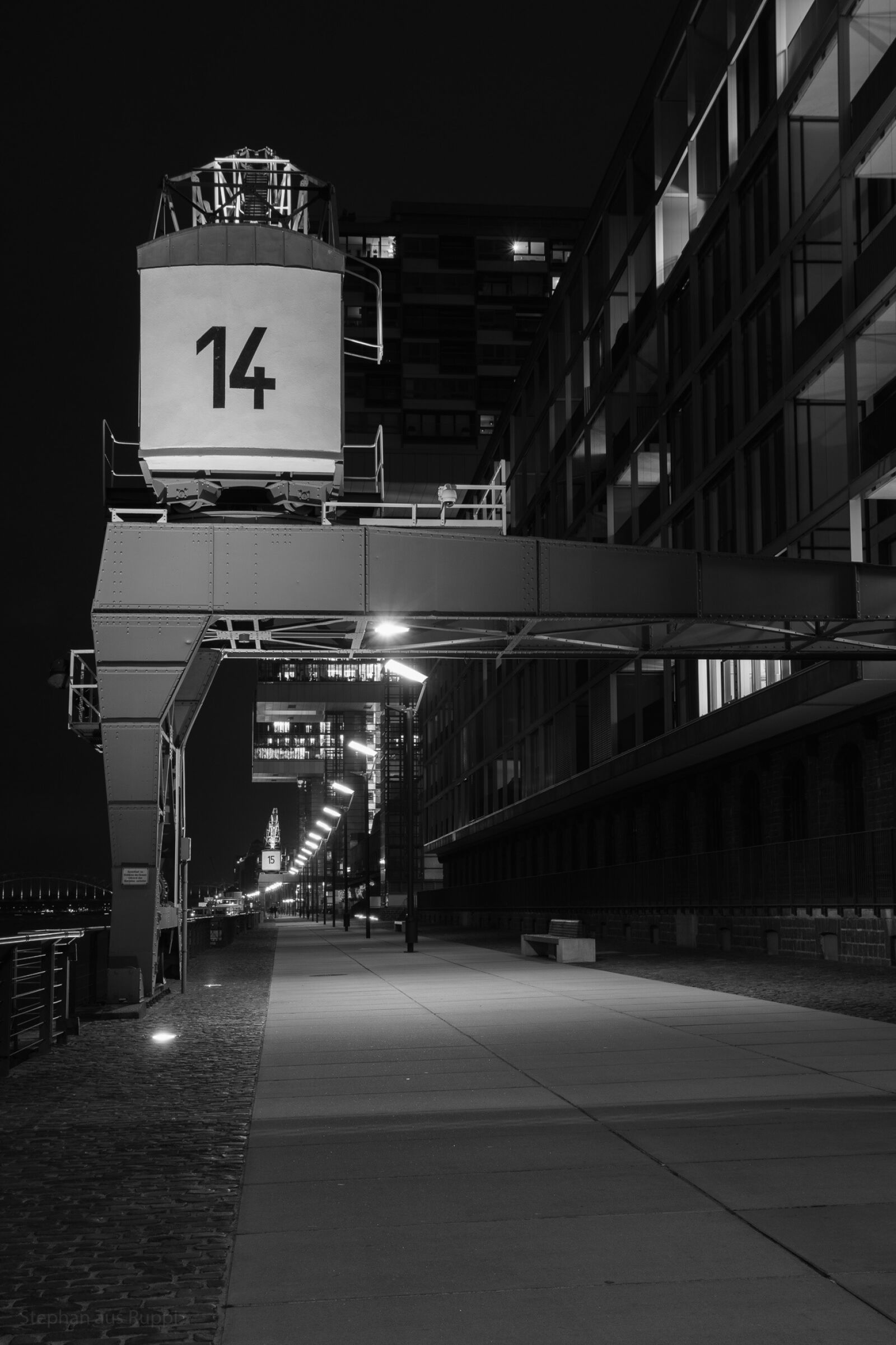 Sony ILCA-77M2 sample photo. Crane, cologne, kranhaus photography