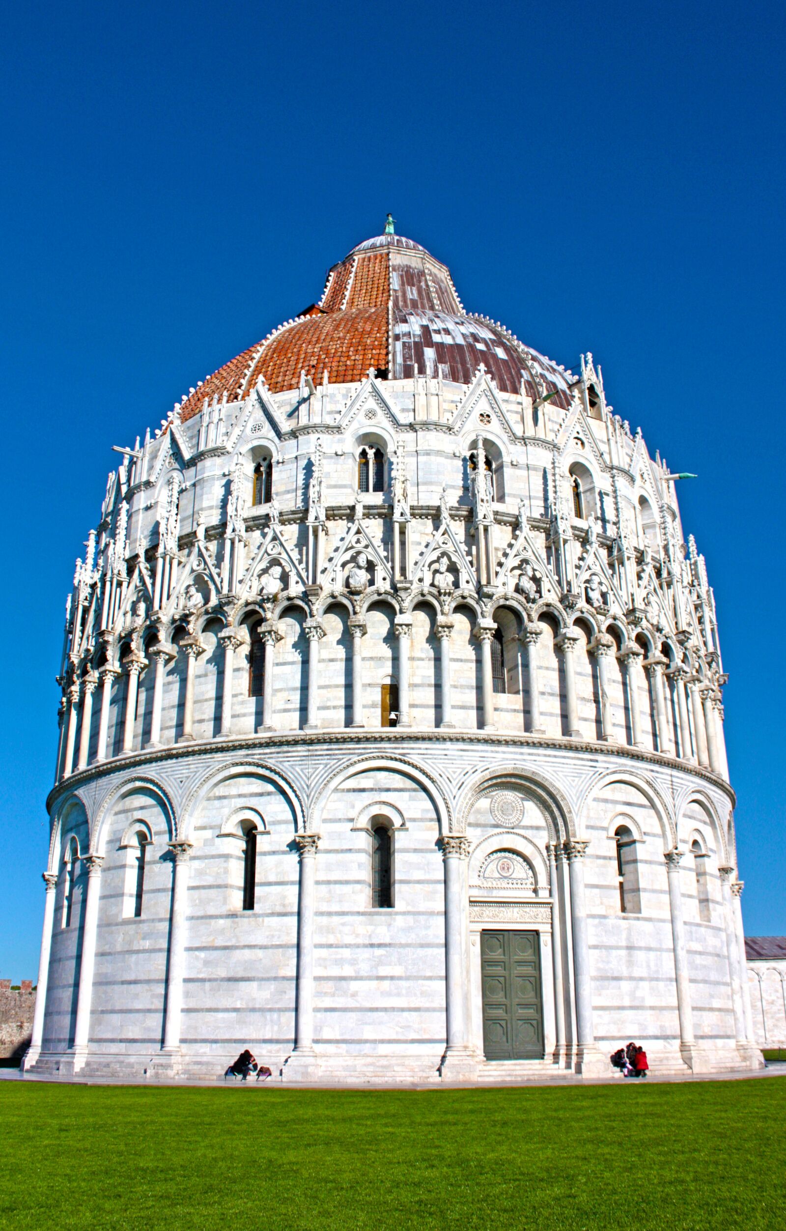 Canon EOS 450D (EOS Rebel XSi / EOS Kiss X2) sample photo. Baptistery, pisa, italy photography