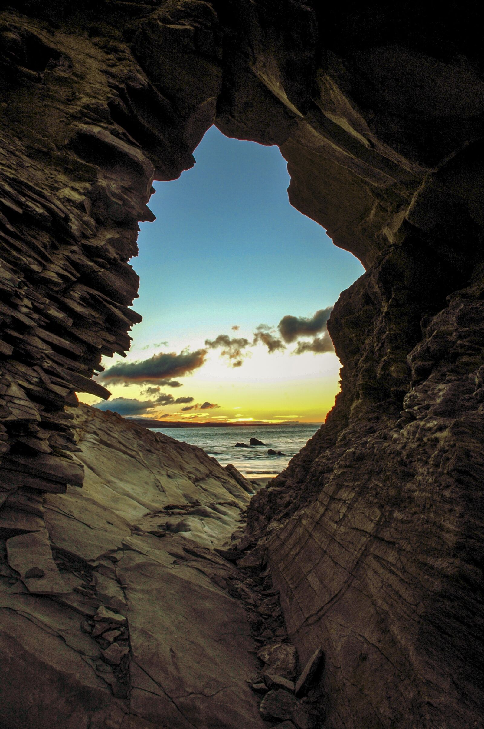 Nikon D70s sample photo. Cave, ocean, sea cave photography
