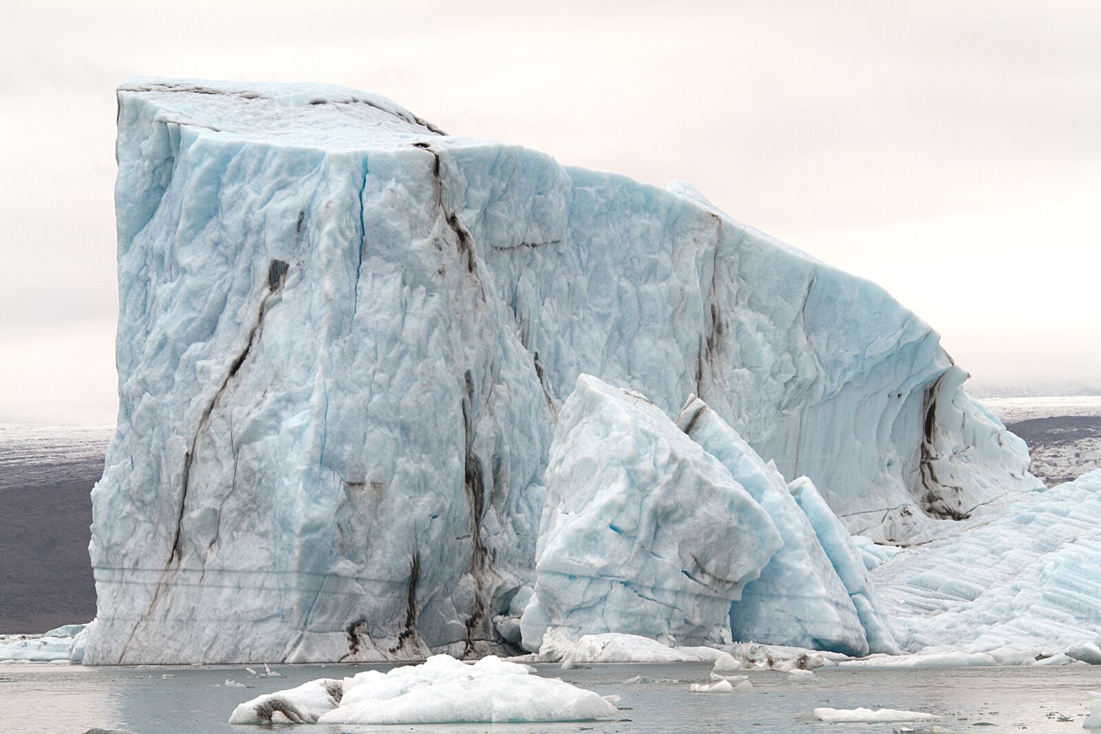 Canon EOS 7D sample photo. Iceland, driving iceberg, steam photography