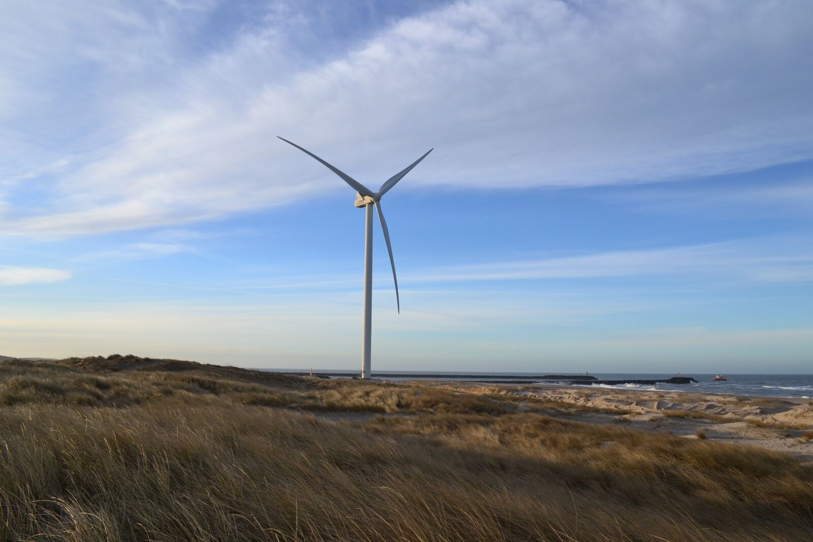 Nikon D3100 sample photo. Wind, turbine, energy photography