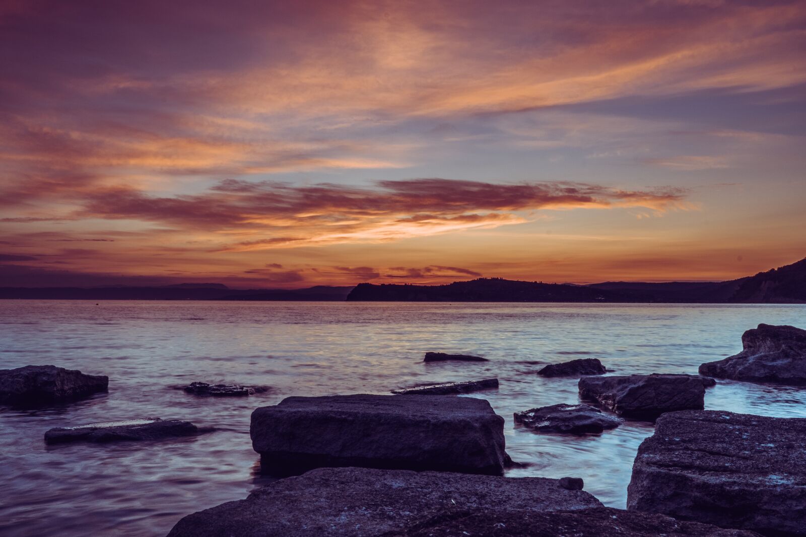 Sony E PZ 18-105mm F4 G OSS sample photo. Sunset, seaside, sunrise photography