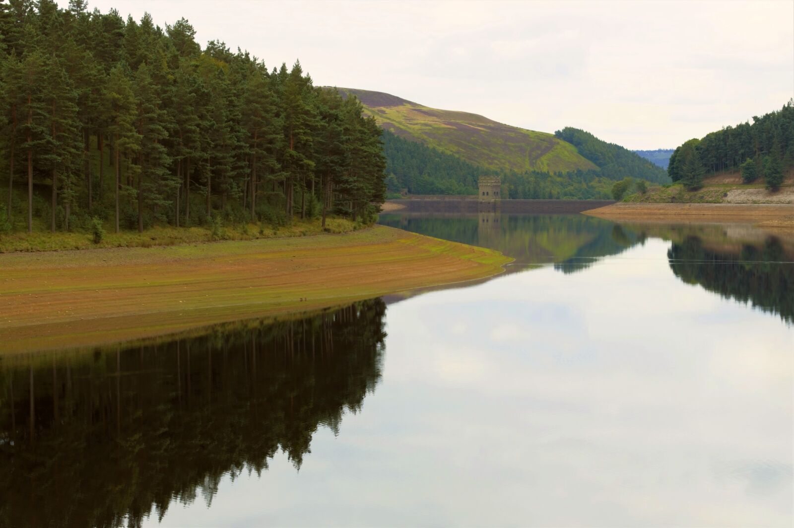 Nikon D3200 sample photo. Peak district, reservoir, howden photography