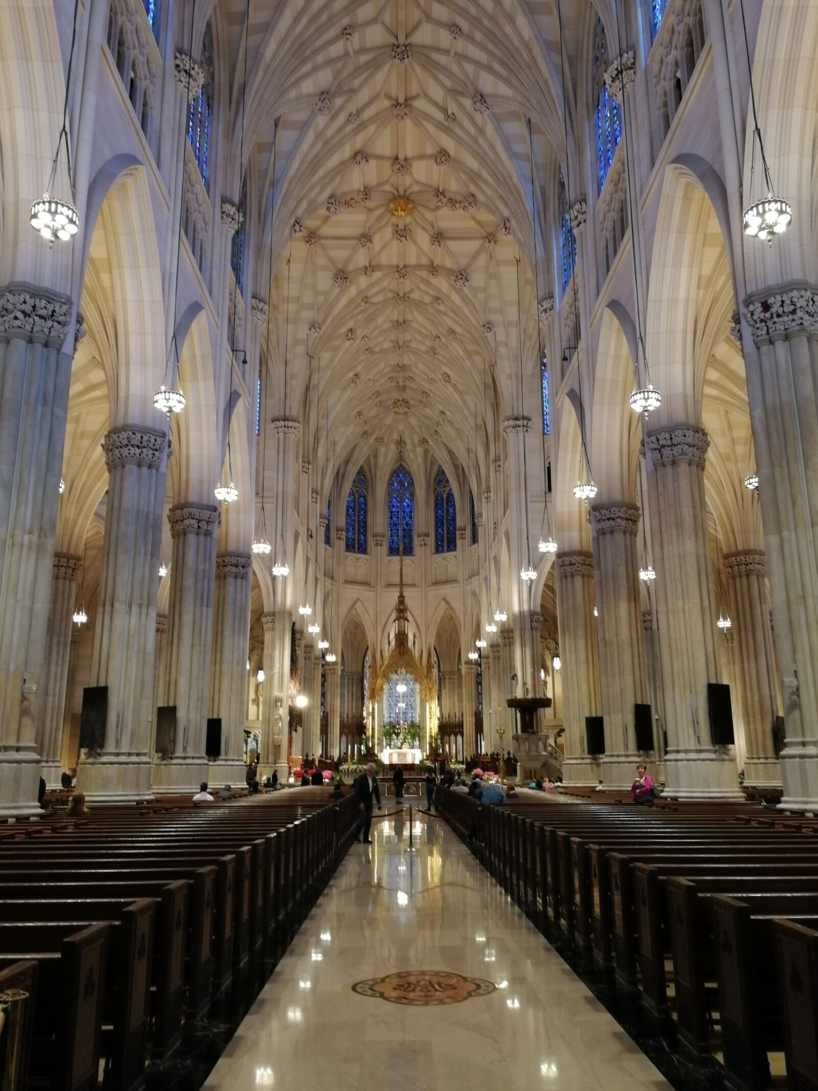 HUAWEI Honor 9 sample photo. St patrick cathedral, new photography